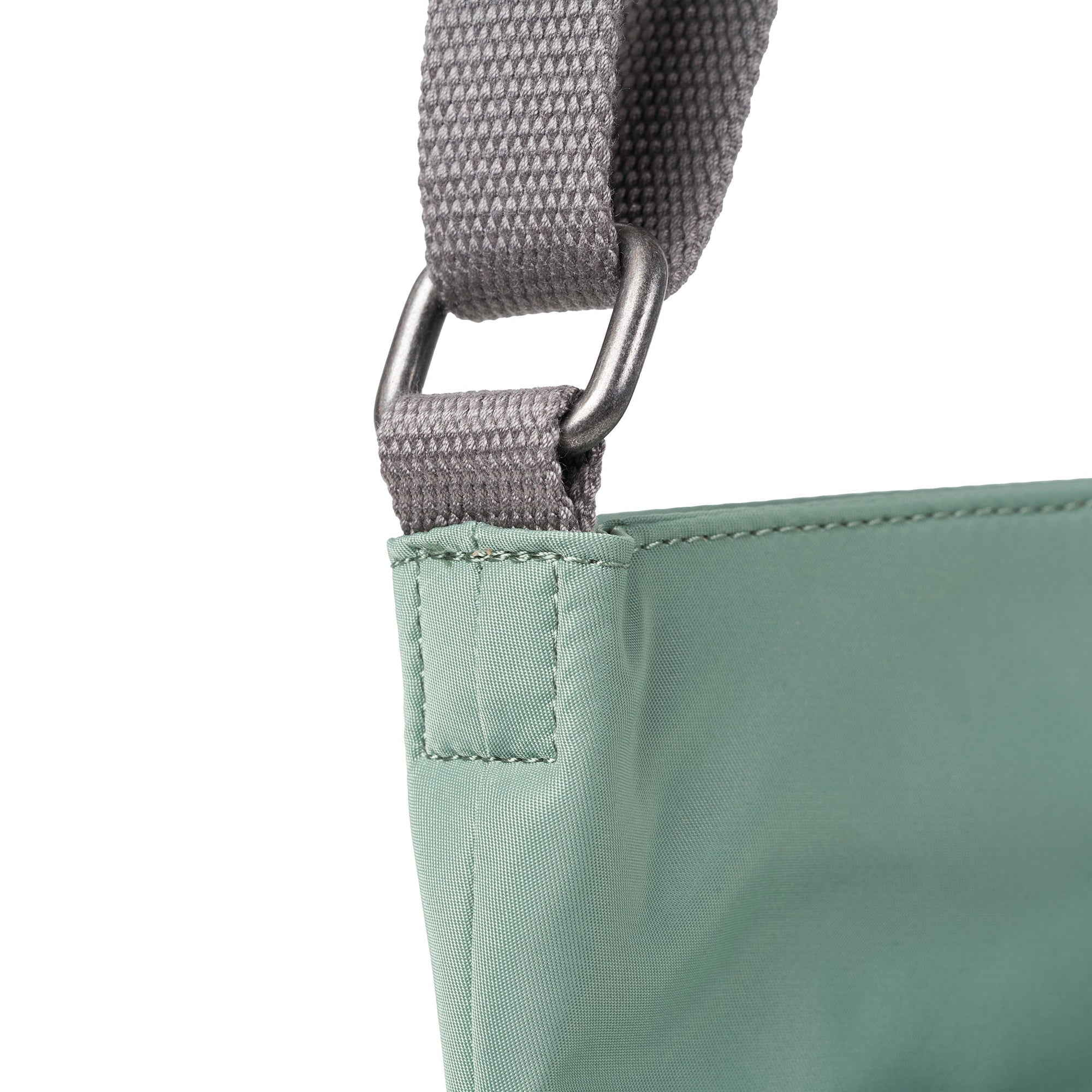 ROKA Kennington B Medium Recycled Nylon Bag | Frost