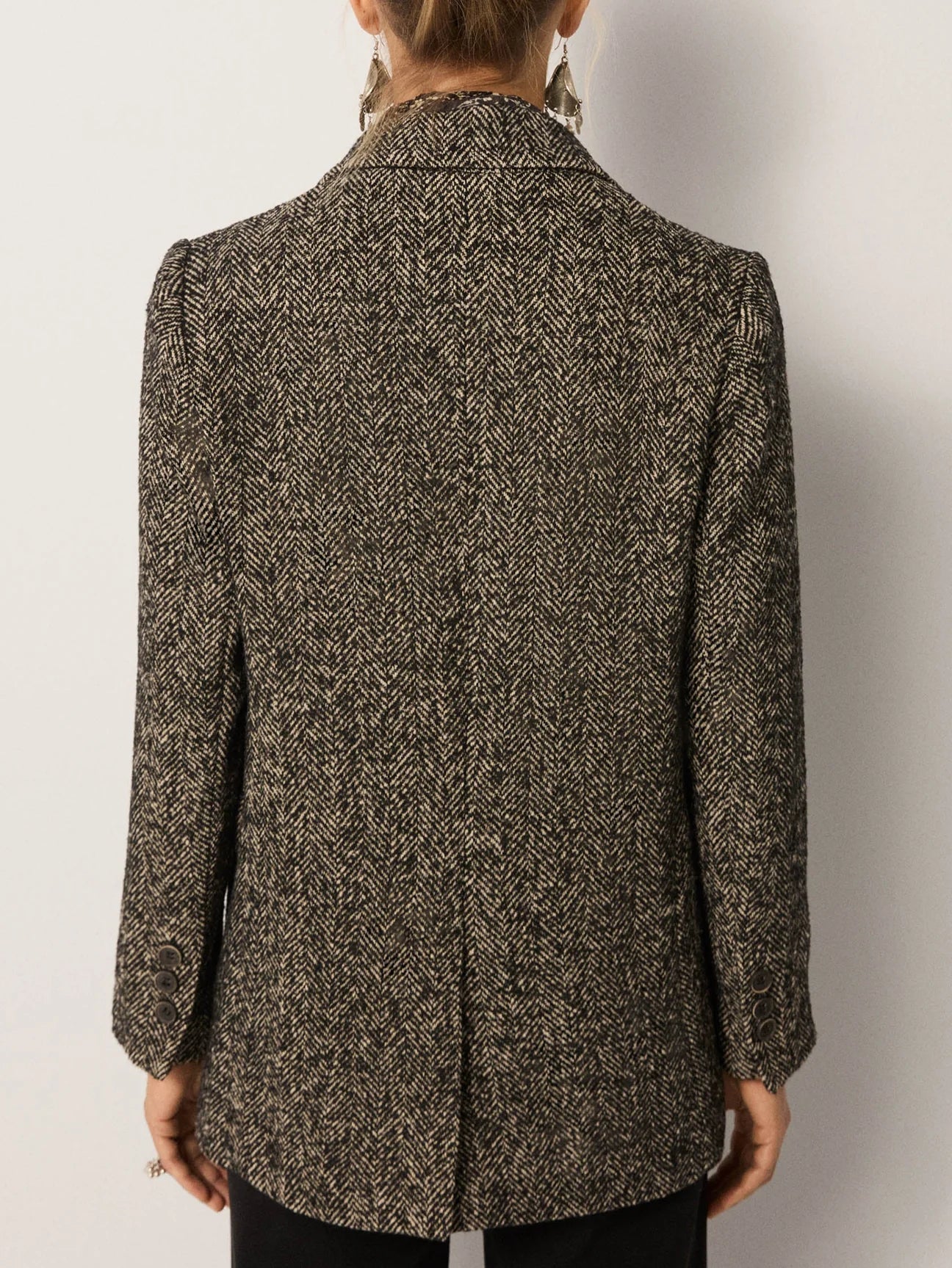 Maison Hotel Dora Blazer in Charbon