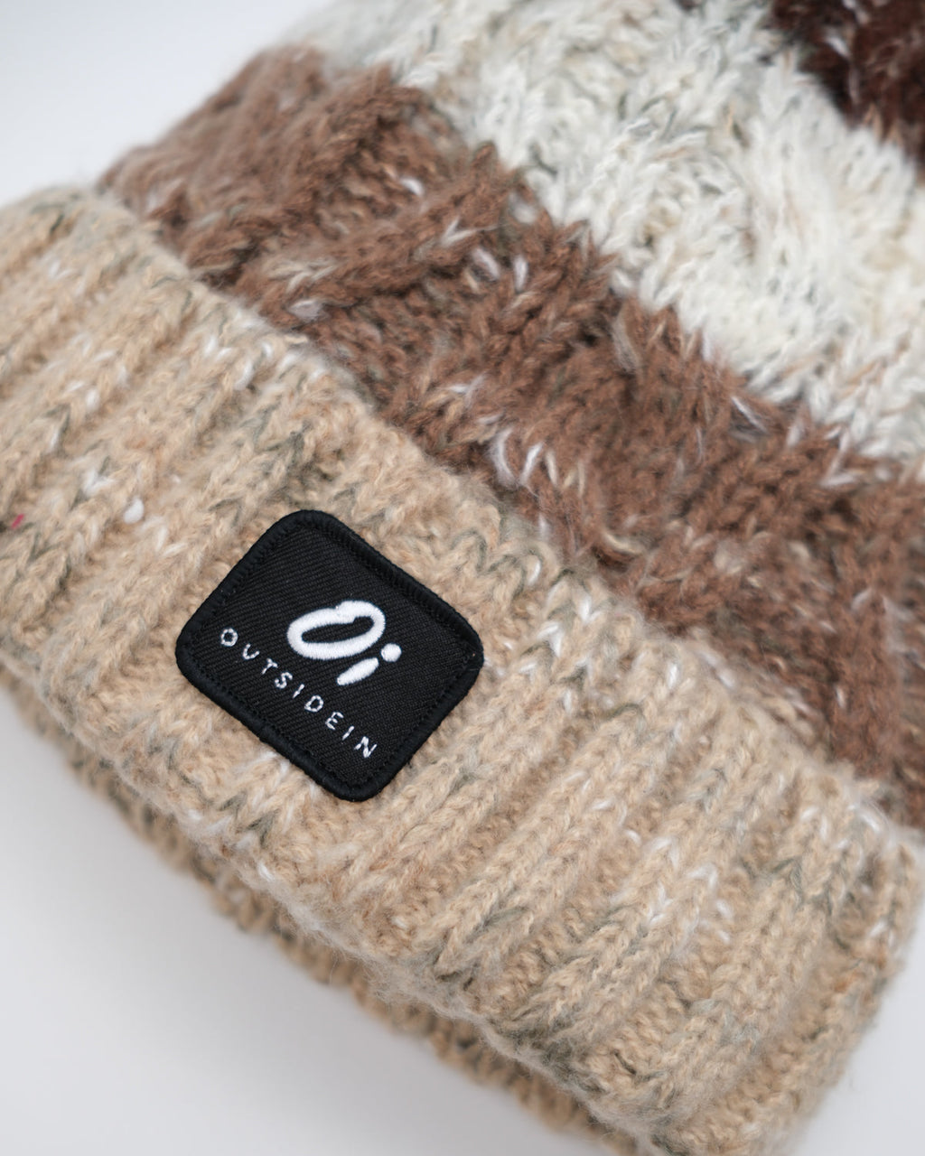 Outside In Pom Pom Hat | Chestnut Trail