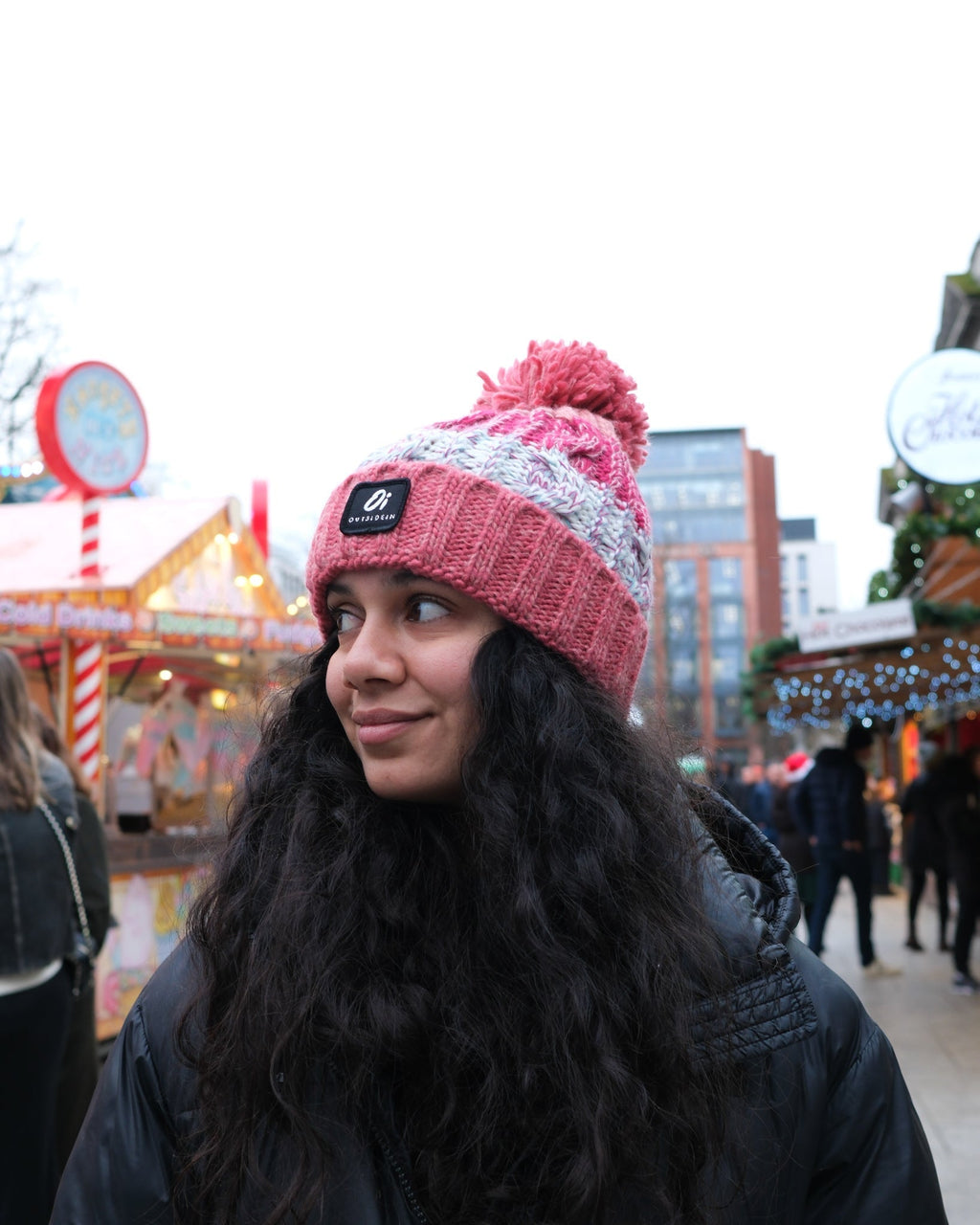 Outside In Pom Pom Hat | Coral Reef