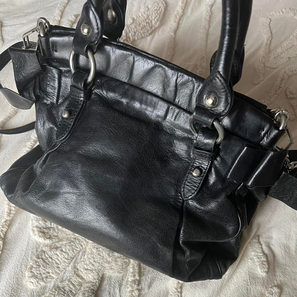 Authentic Miu Miu Vitello Lux Bow Mini Bag – Black