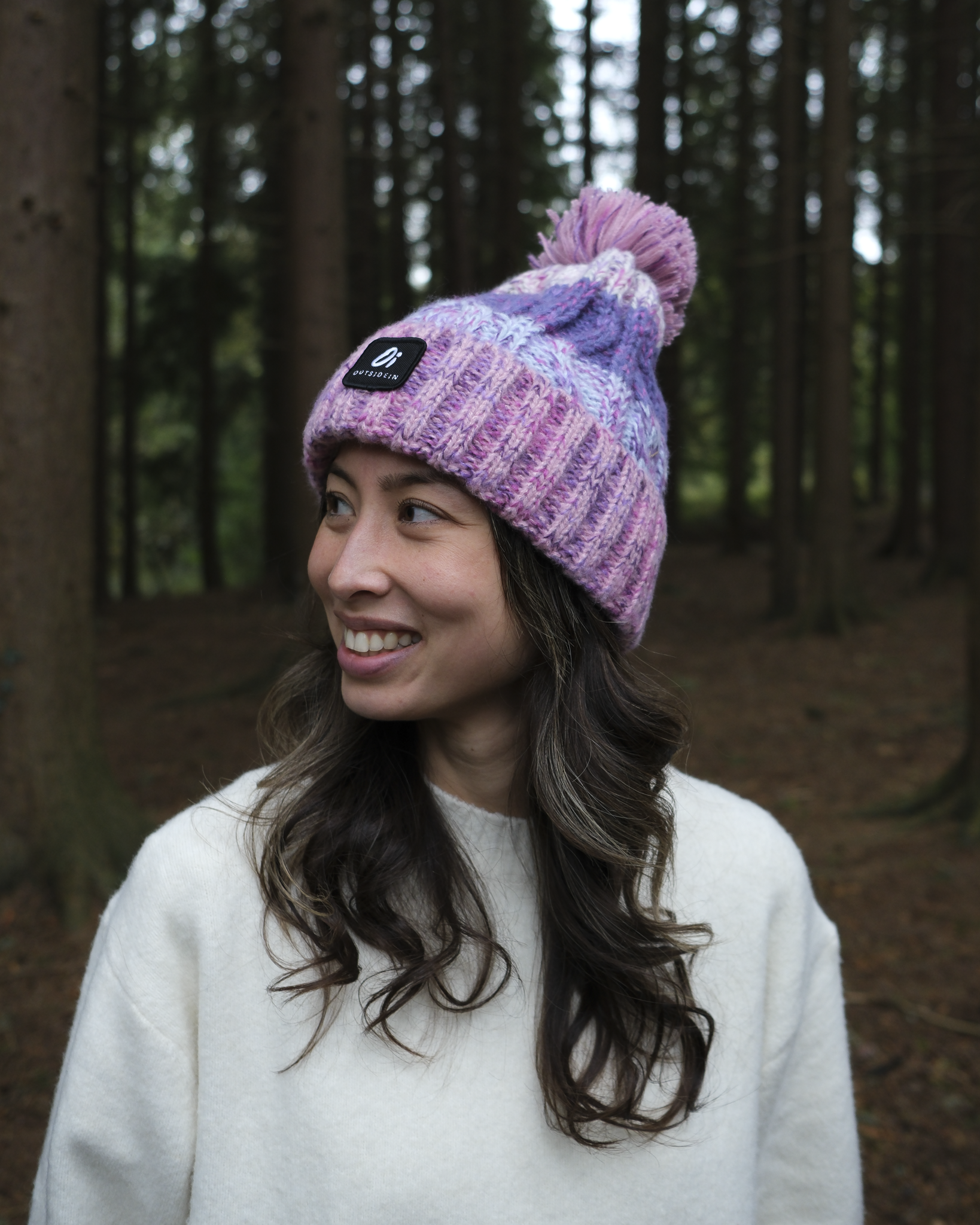 Outside In Pom Pom Hat | Candy Cloud