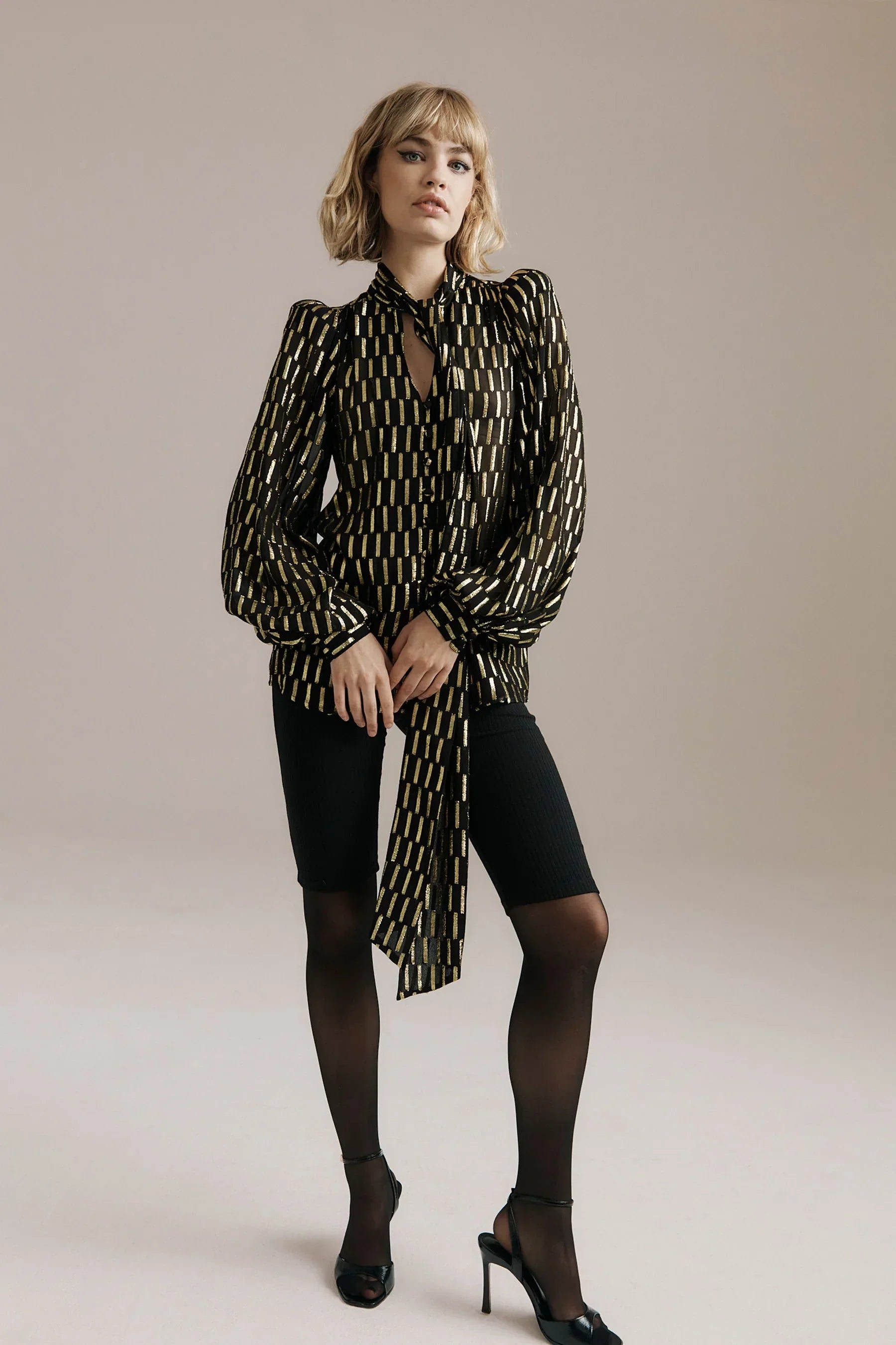 Queens of Archive Foxy Top in Black, Gold