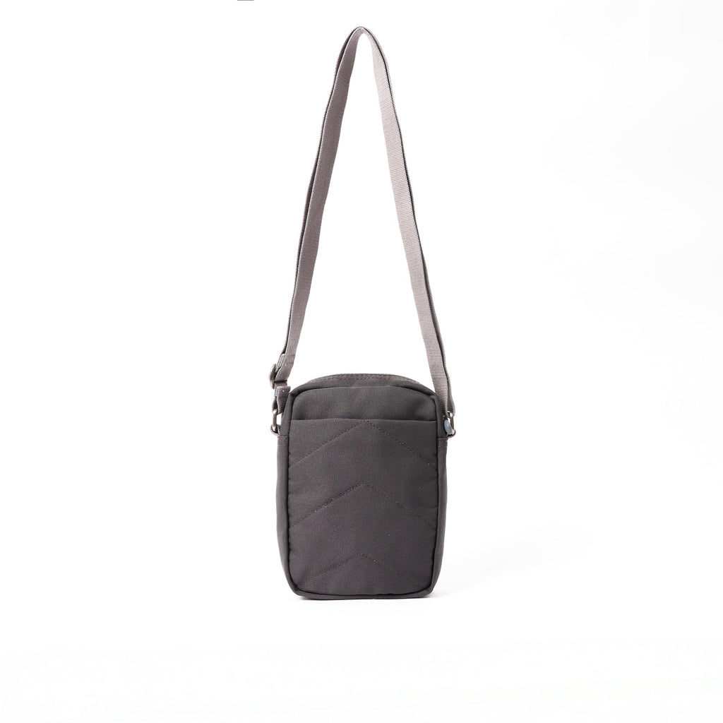 ROKA Bond Carbon Recycled Canvas Bag