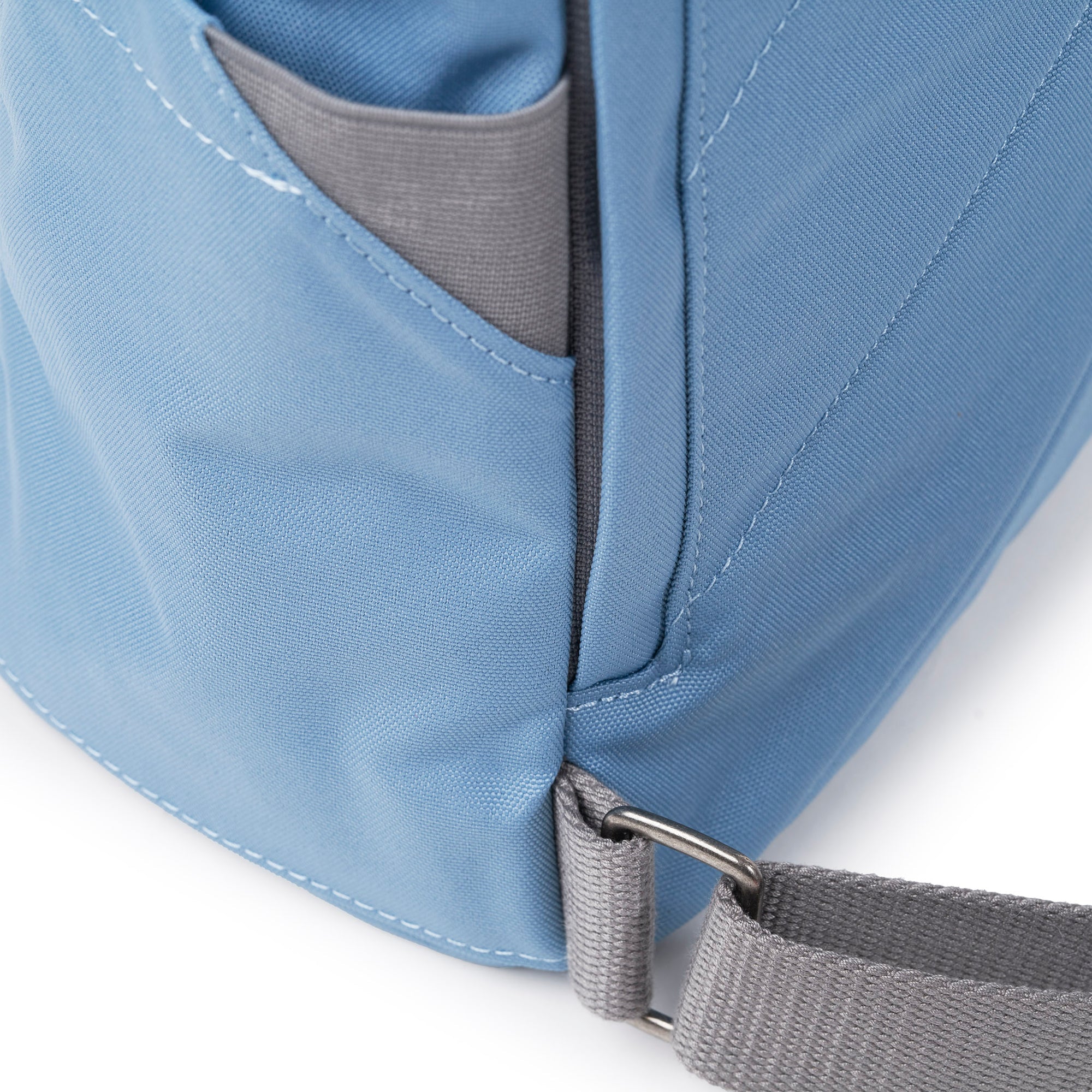 ROKA Finchley A Retro Blue Large Recycled Canvas Bag