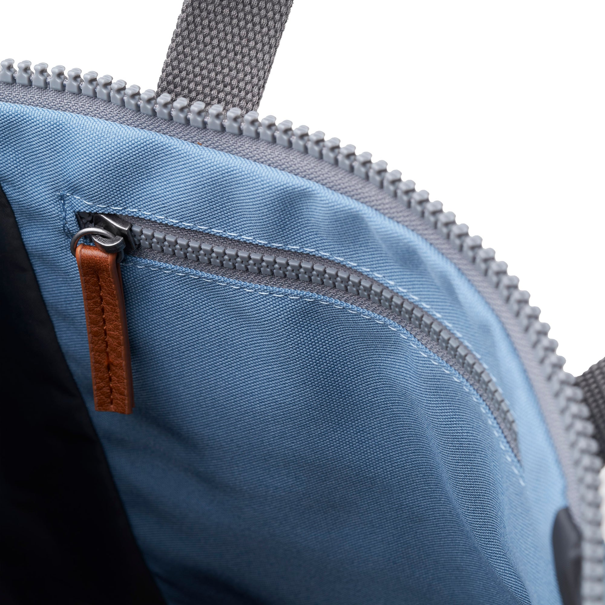 ROKA Finchley A Retro Blue Small Recycled Canvas Bag