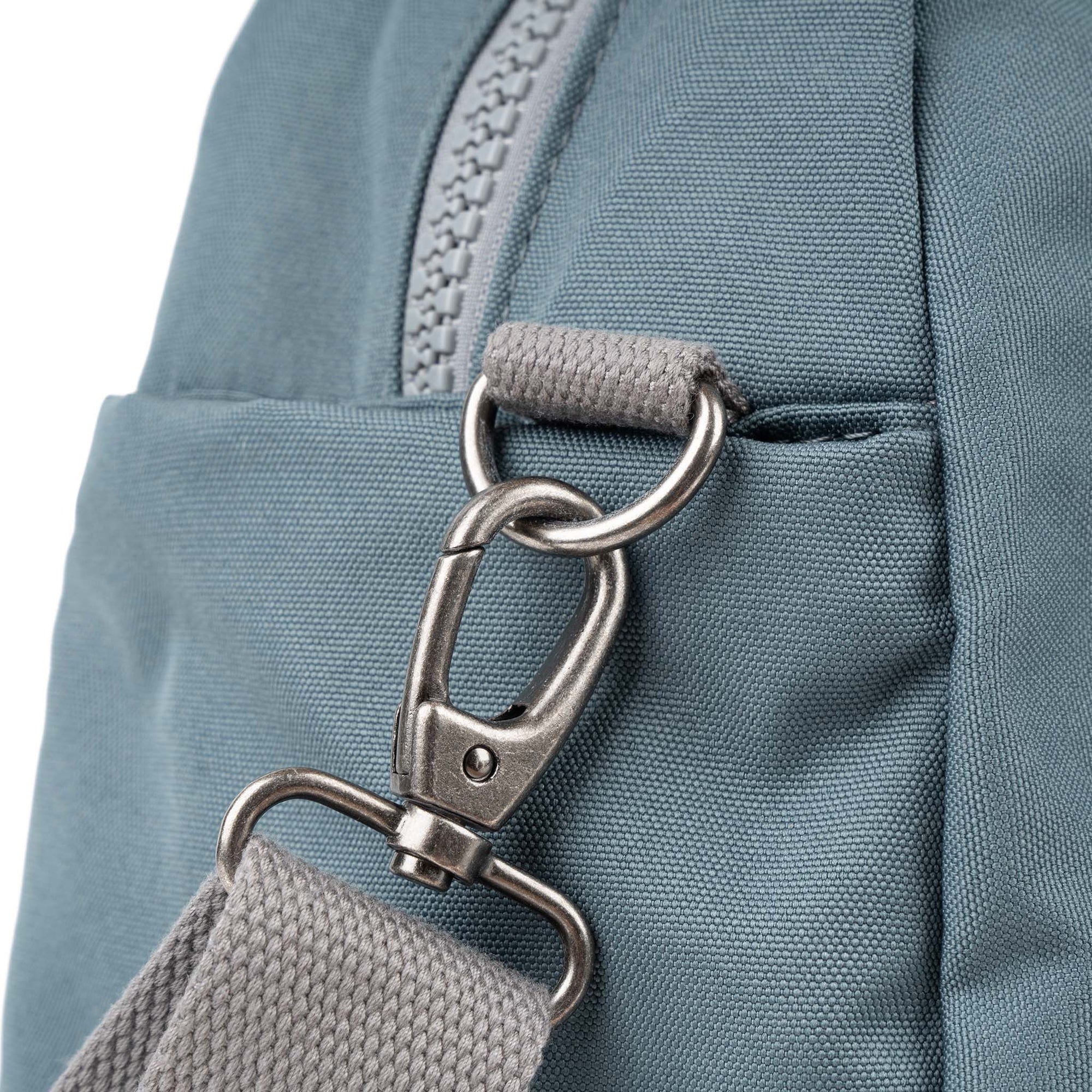 ROKA Gatwick Medium Recycled Canvas Bag | Airforce