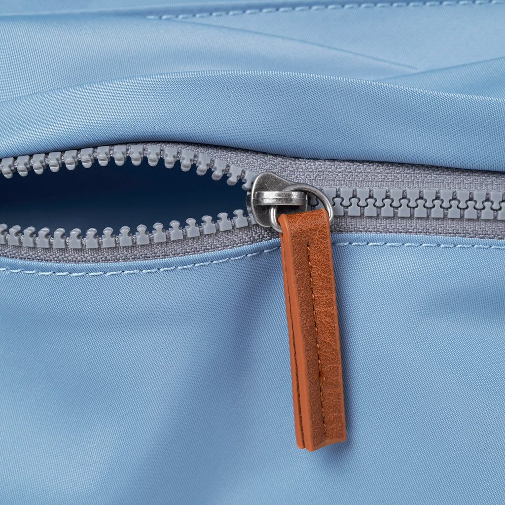ROKA Kennington B Medium Recycled Nylon Bag | Retro Blue