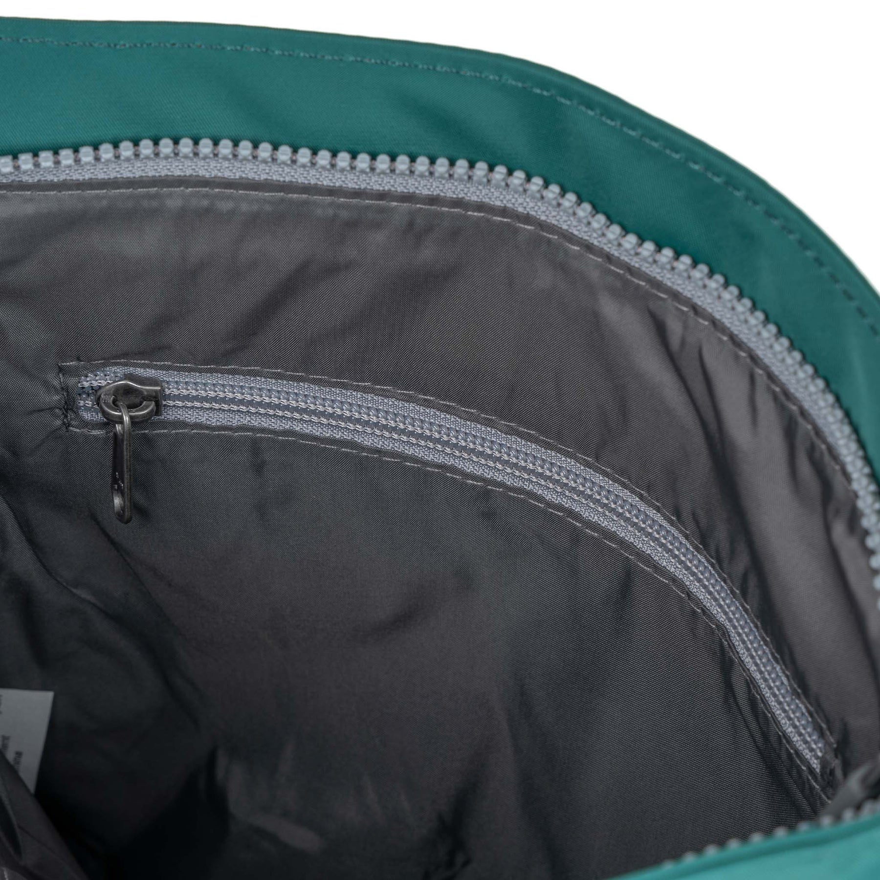 ROKA Kennington M Medium Recycled Nylon Bag - Teal
