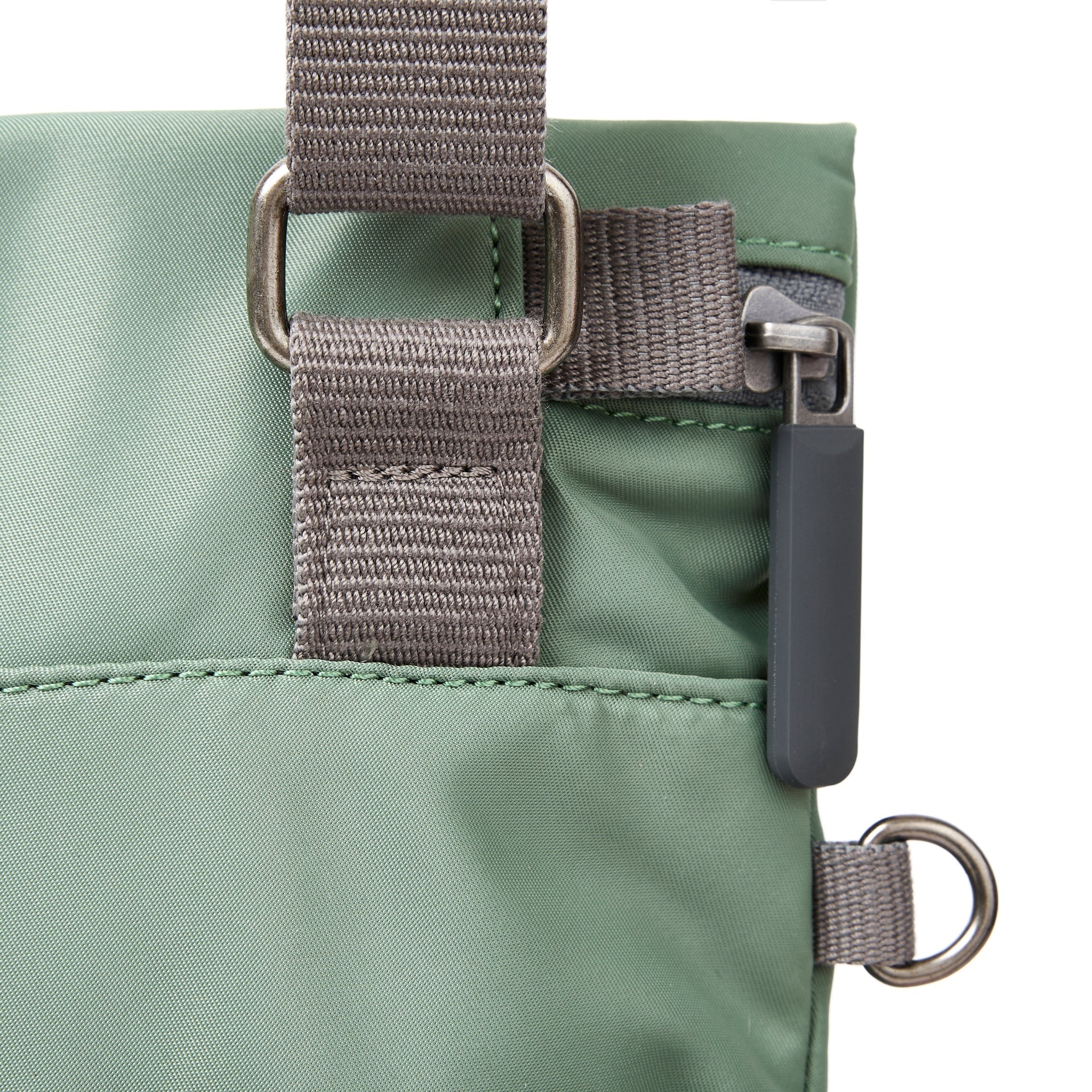 ROKA Stratford L Recycled Nylon Bag | Frost