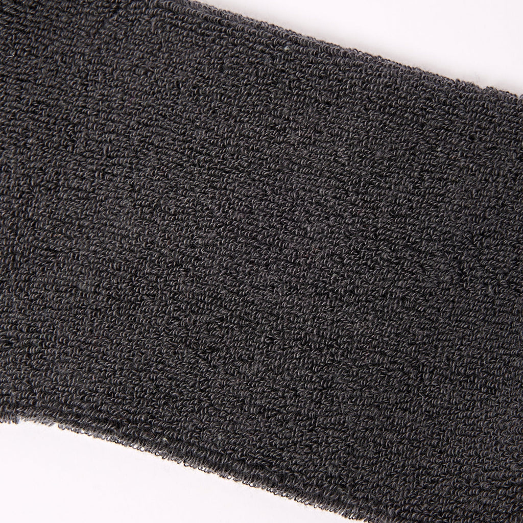 ROKA Watford Organic Cotton Crop Socks | Faded Black