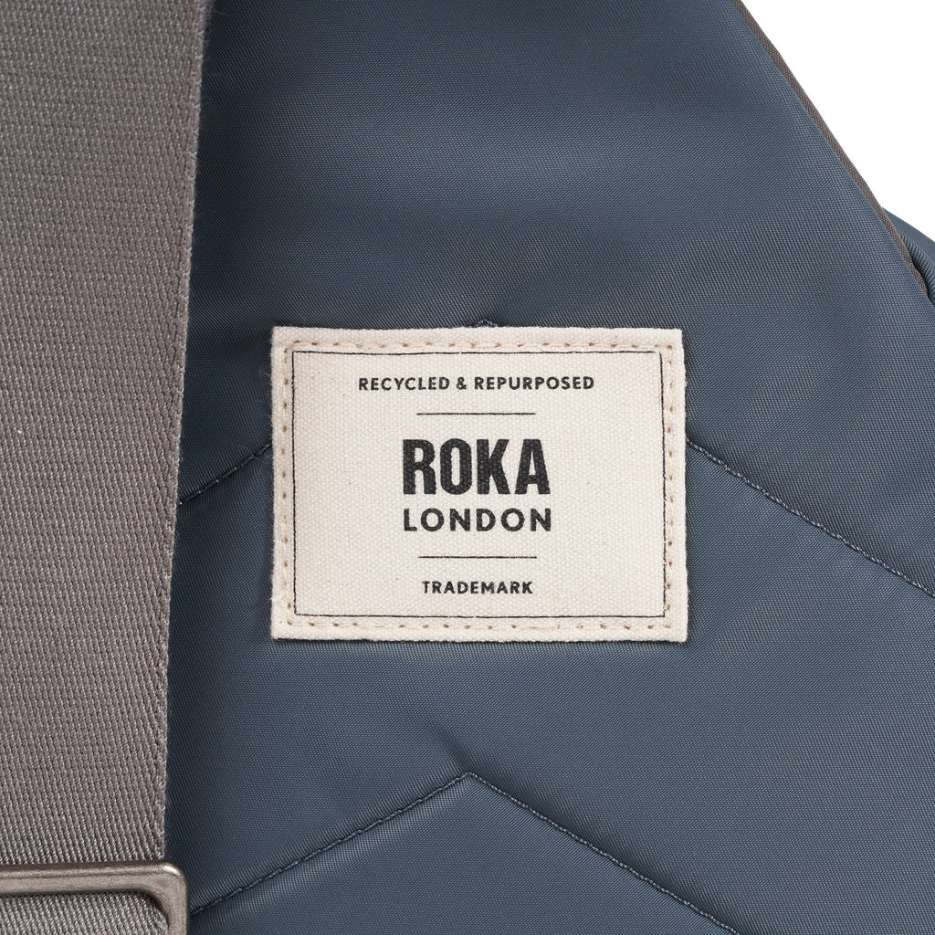 ROKA Willesden B Large Recycled Nylon Bag | Grey Tonal