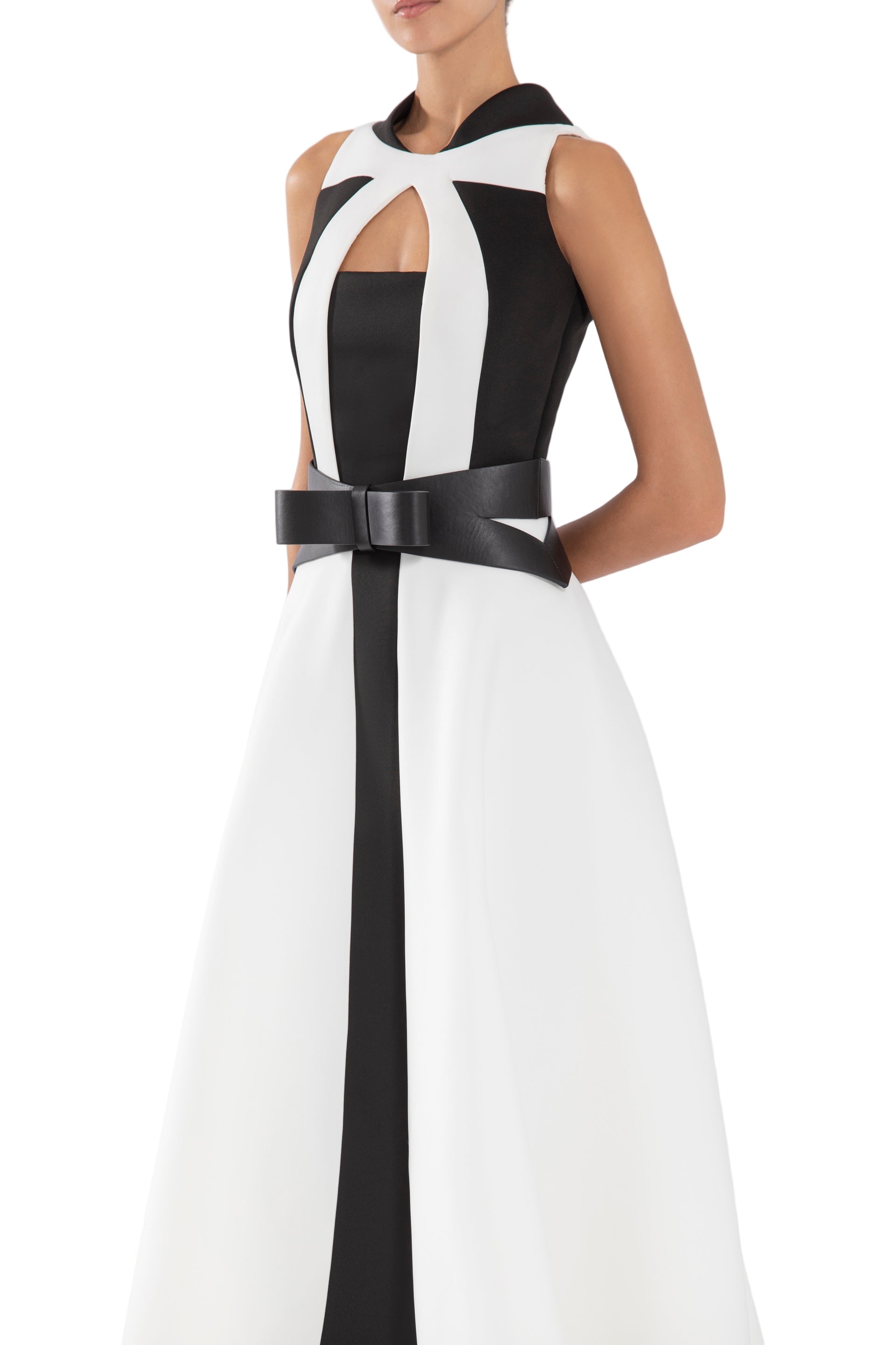 NEOPRENE DRESS WITH CONTRASTING CUTS