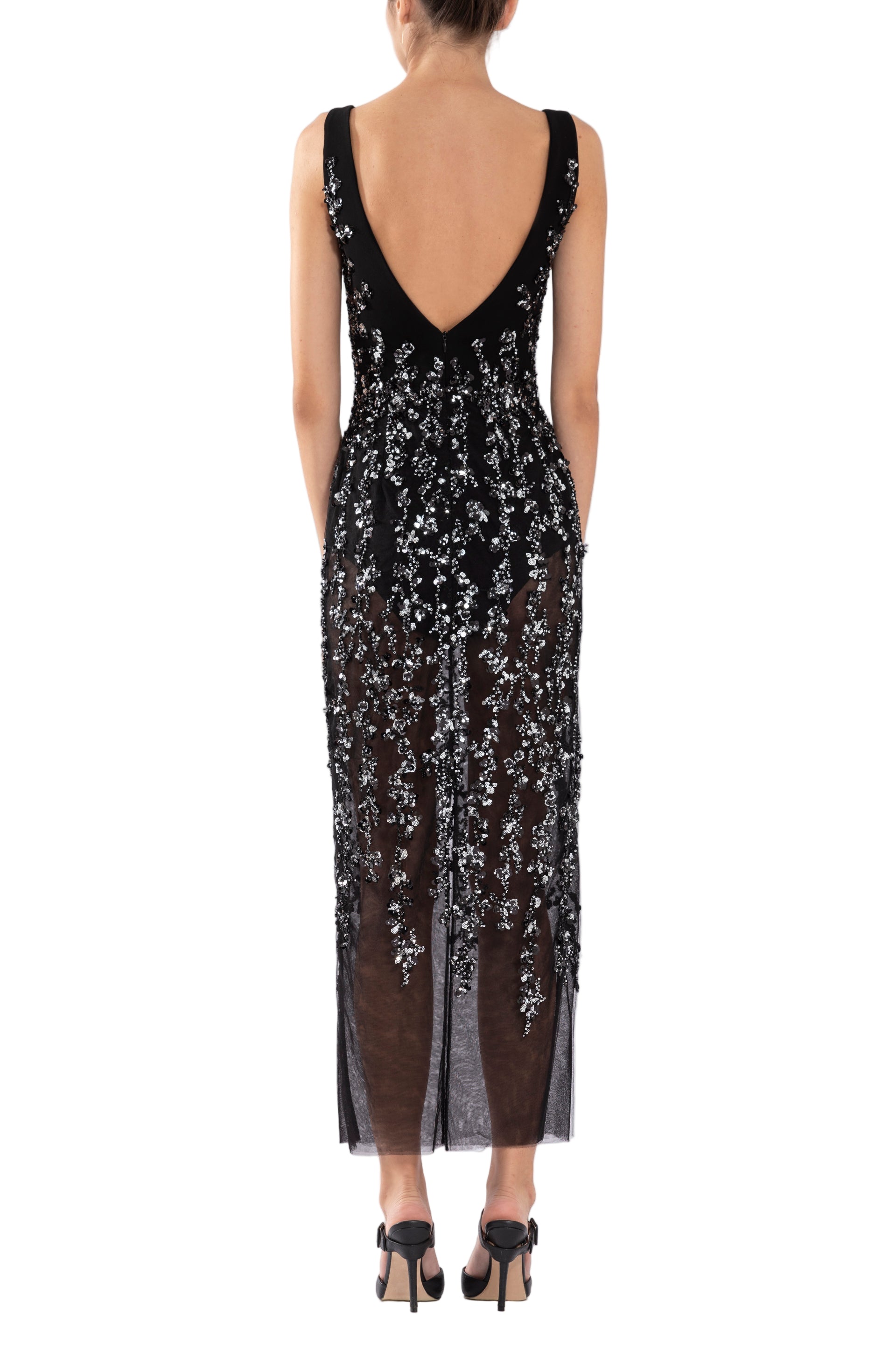TULLE STRAIGHT FIT DRESS WITH SEQUIN BEADING
