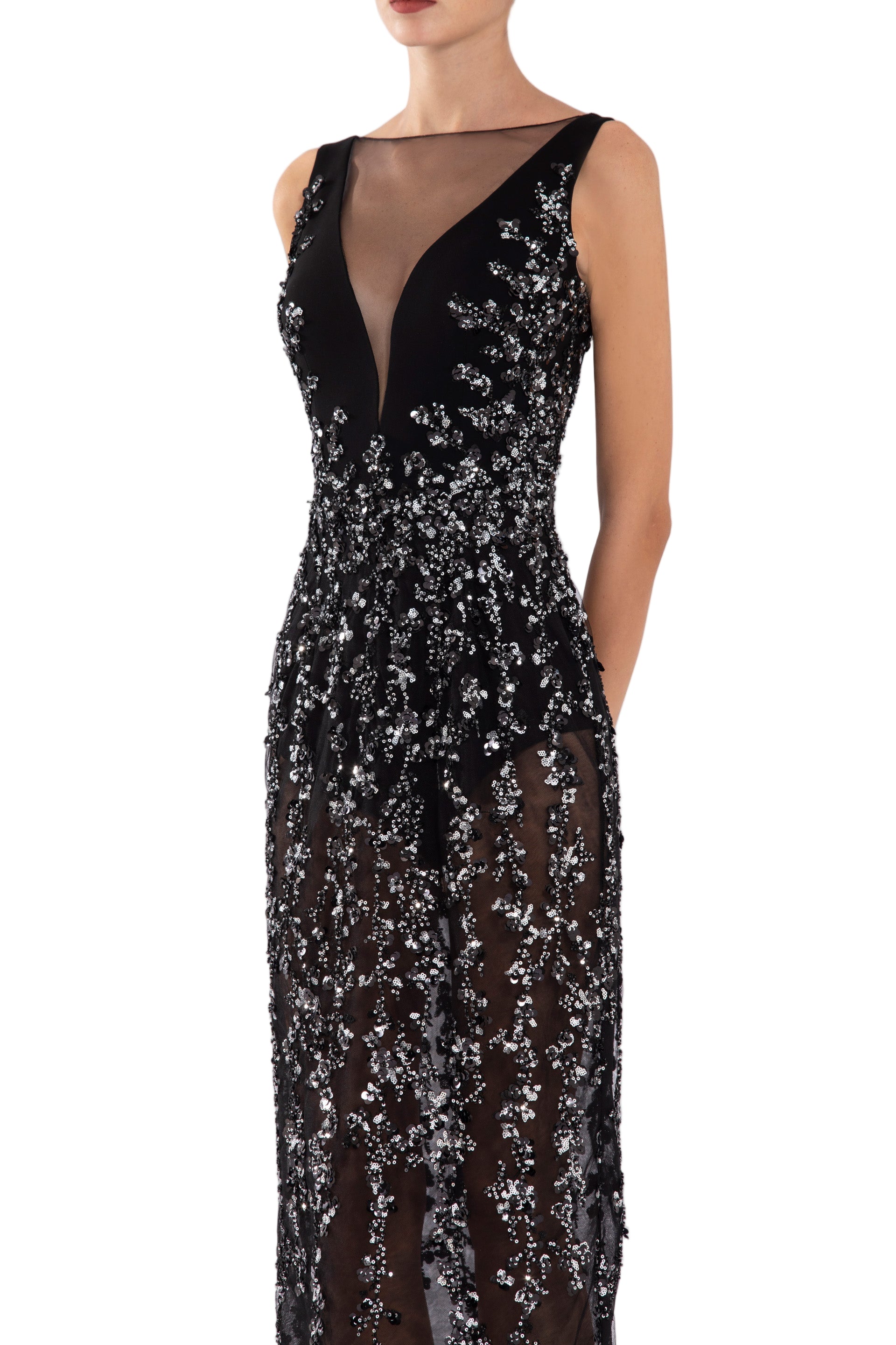 TULLE STRAIGHT FIT DRESS WITH SEQUIN BEADING