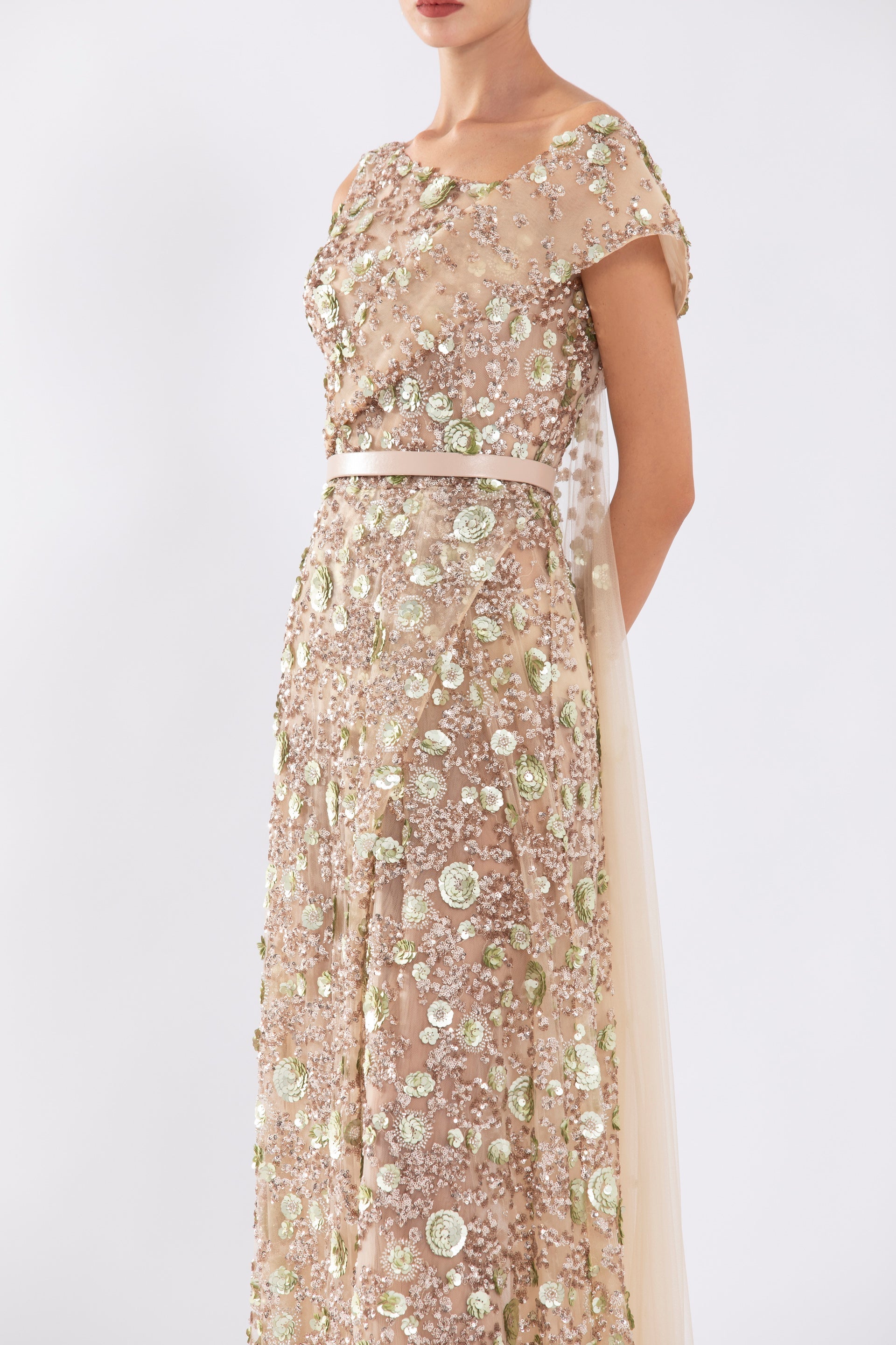 Tulle Dress With Envelope Skirt And Off-Shoulder Sleeves And Tulle Tail