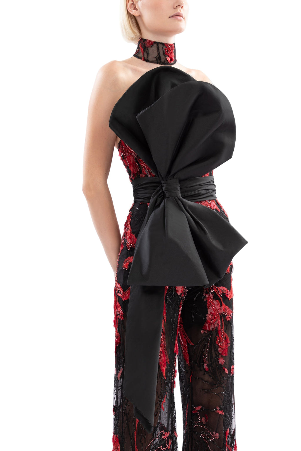 EMBROIDERED STRAPLESS JUMPSUIT