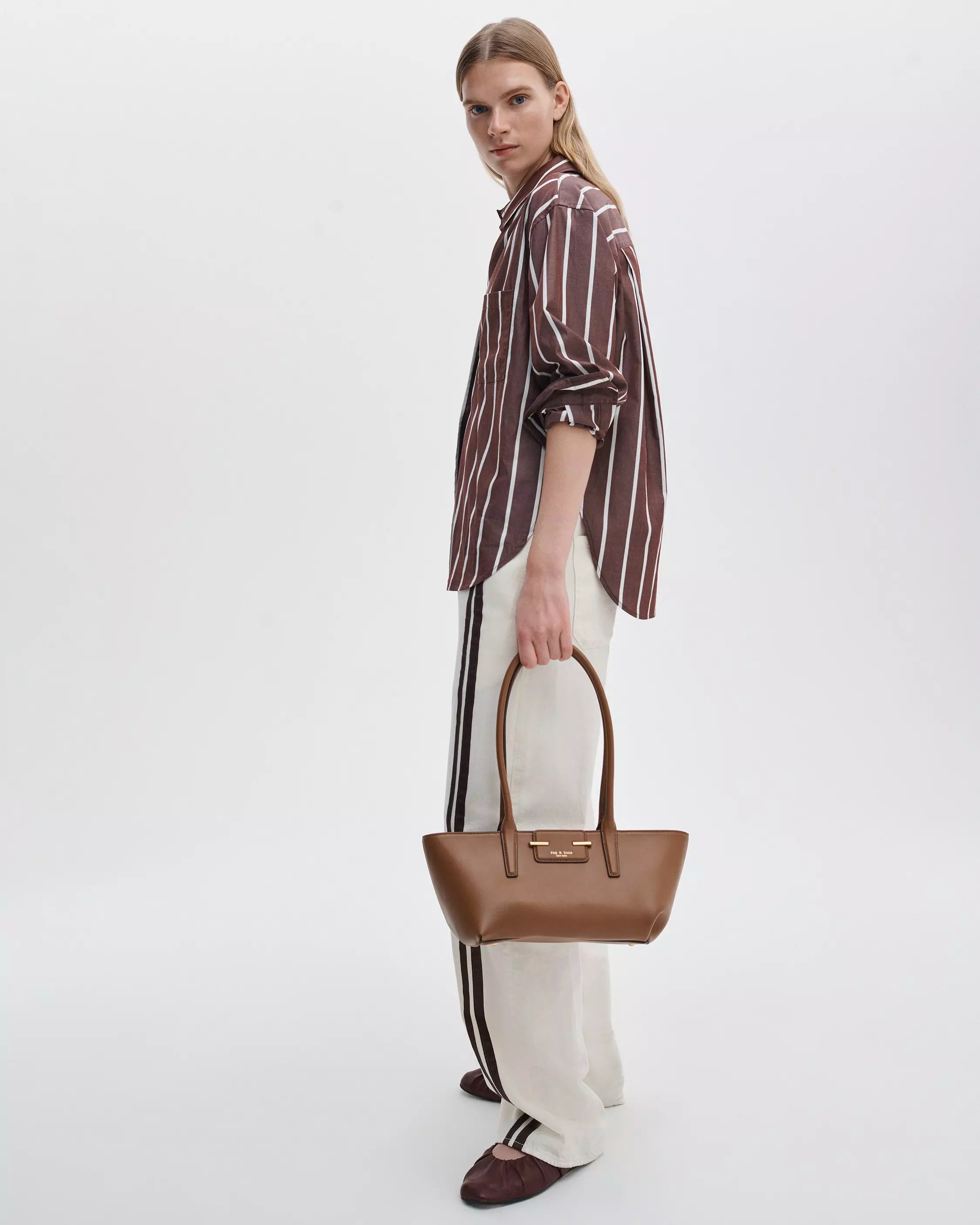 Rag & Bone Featherweight Logan Track Pant in Ecru