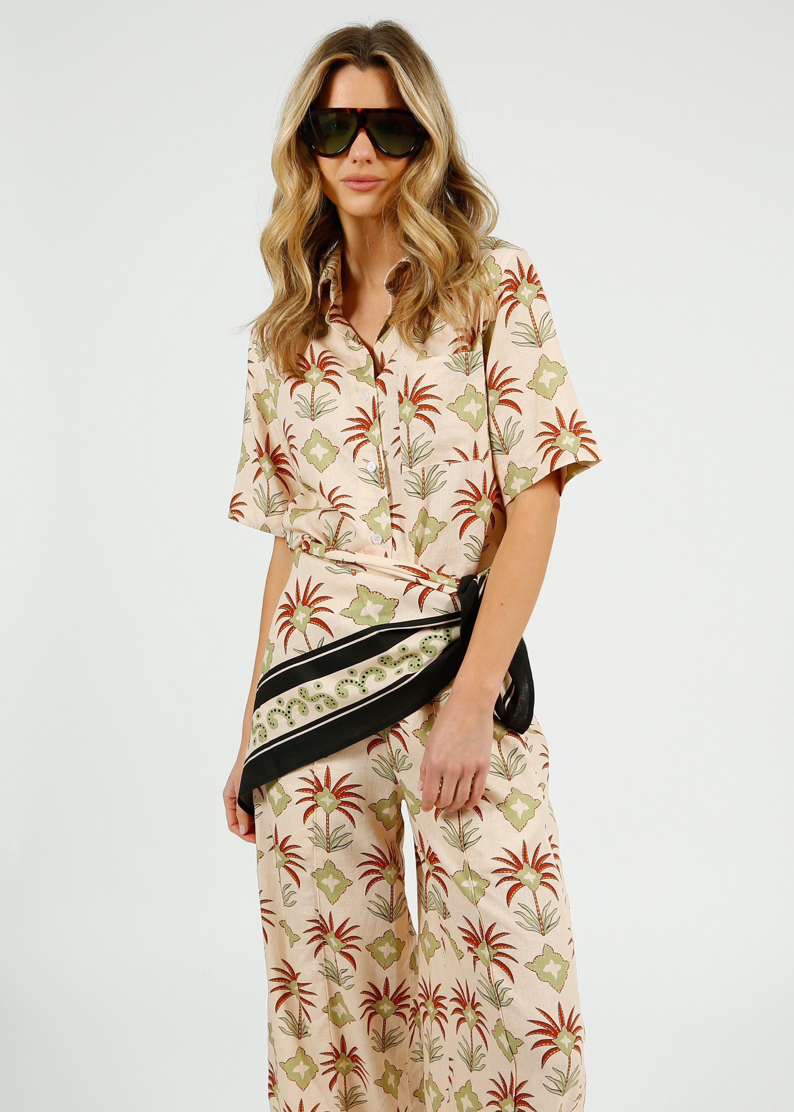 Primrose Park Scarf in Maxi Palm Cream