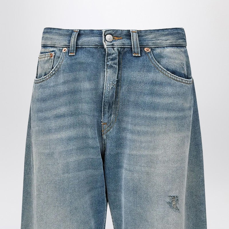 Wide-leg jeans with worn effect
