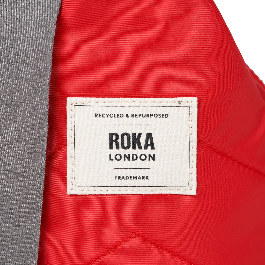 ROKA Willesden B Large Recycled Nylon Bag | Chilli Oil