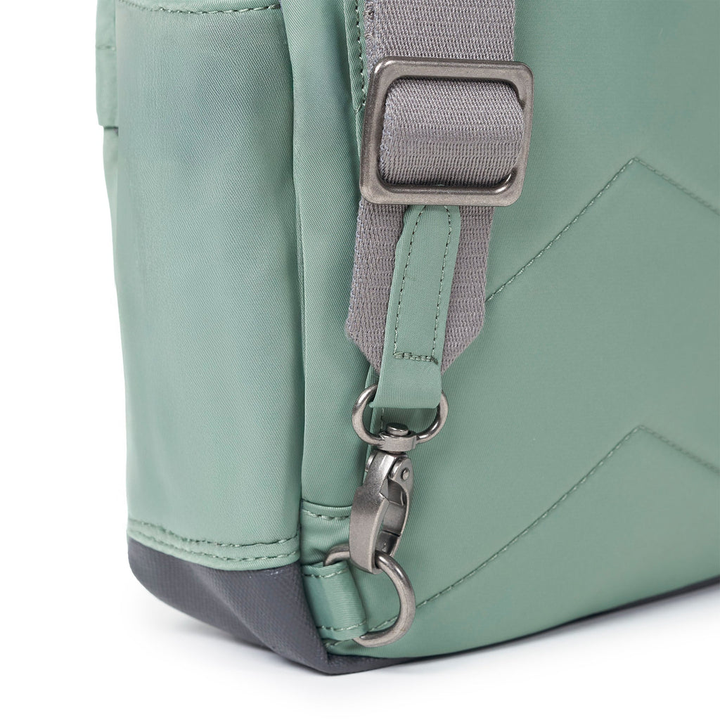 ROKA Willesden B Large Recycled Nylon Bag | Frost
