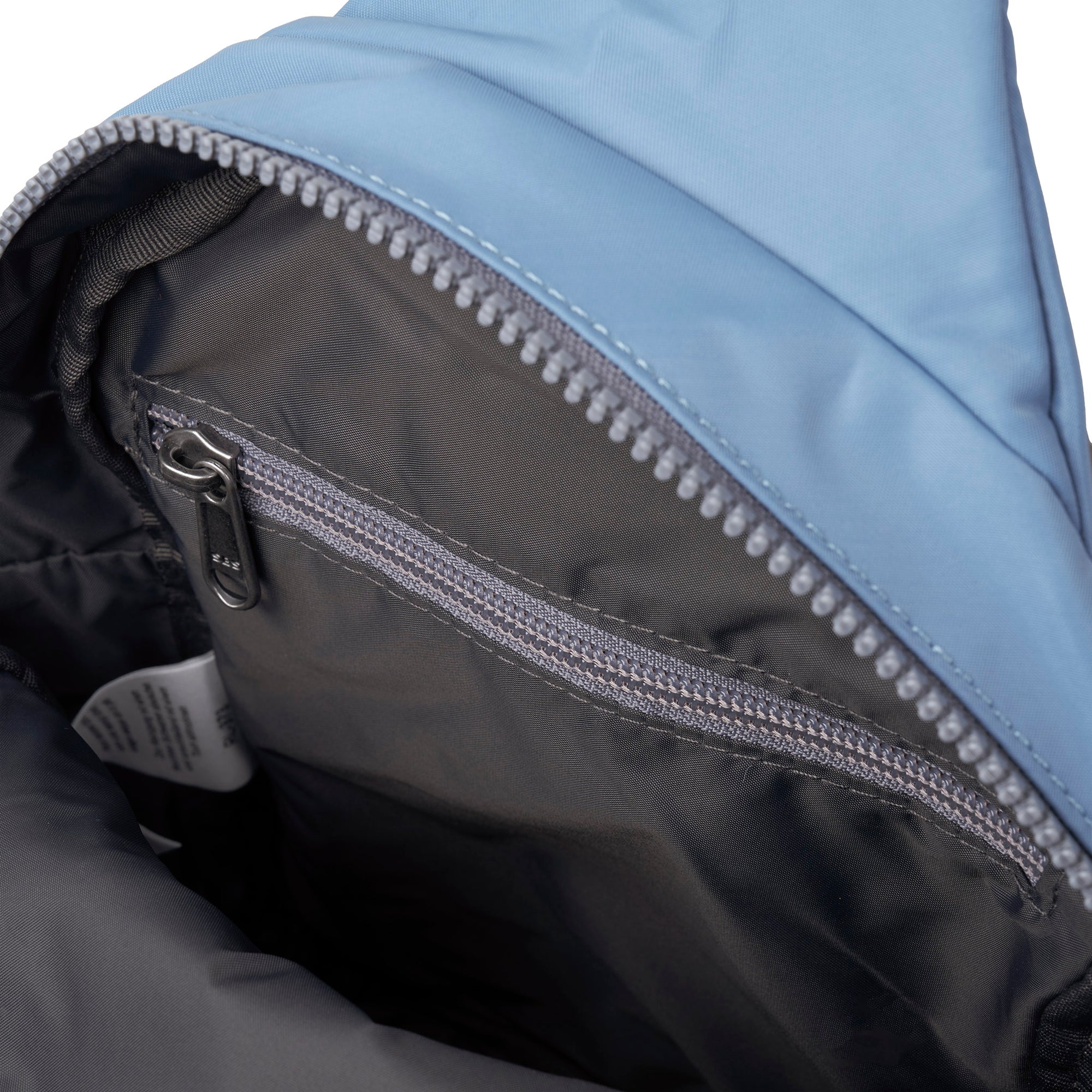 ROKA Willesden B Large Recycled Nylon Bag | Retro Blue