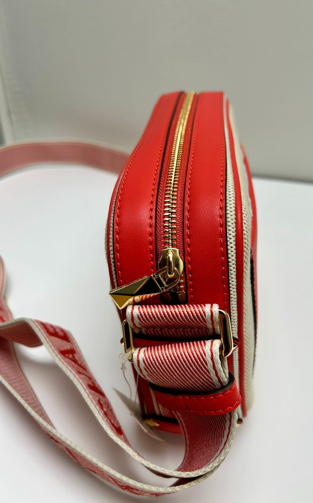 MK Crossbody Maeve beige/coral canvas