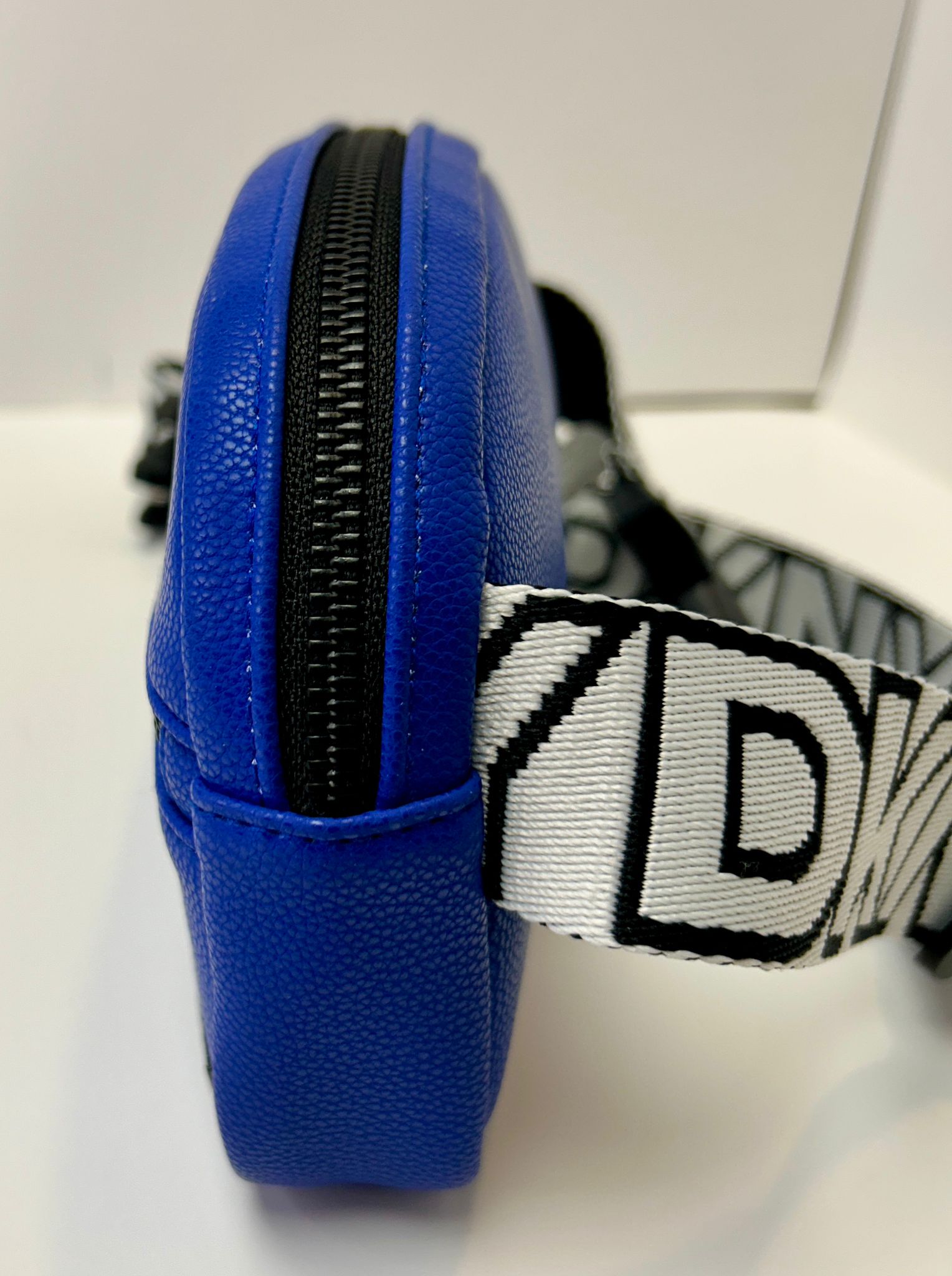 DKNY Belt bag leather