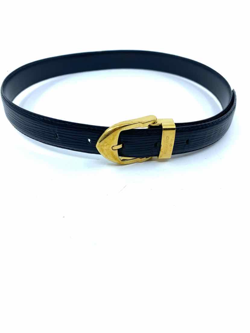 LOUIS VUITTON Black Belt