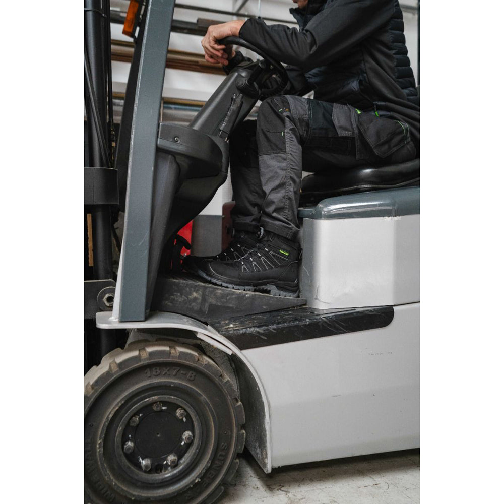 Apache Fort Fitgo Leather Waterproof Safety Boot ESD - Wide Fit