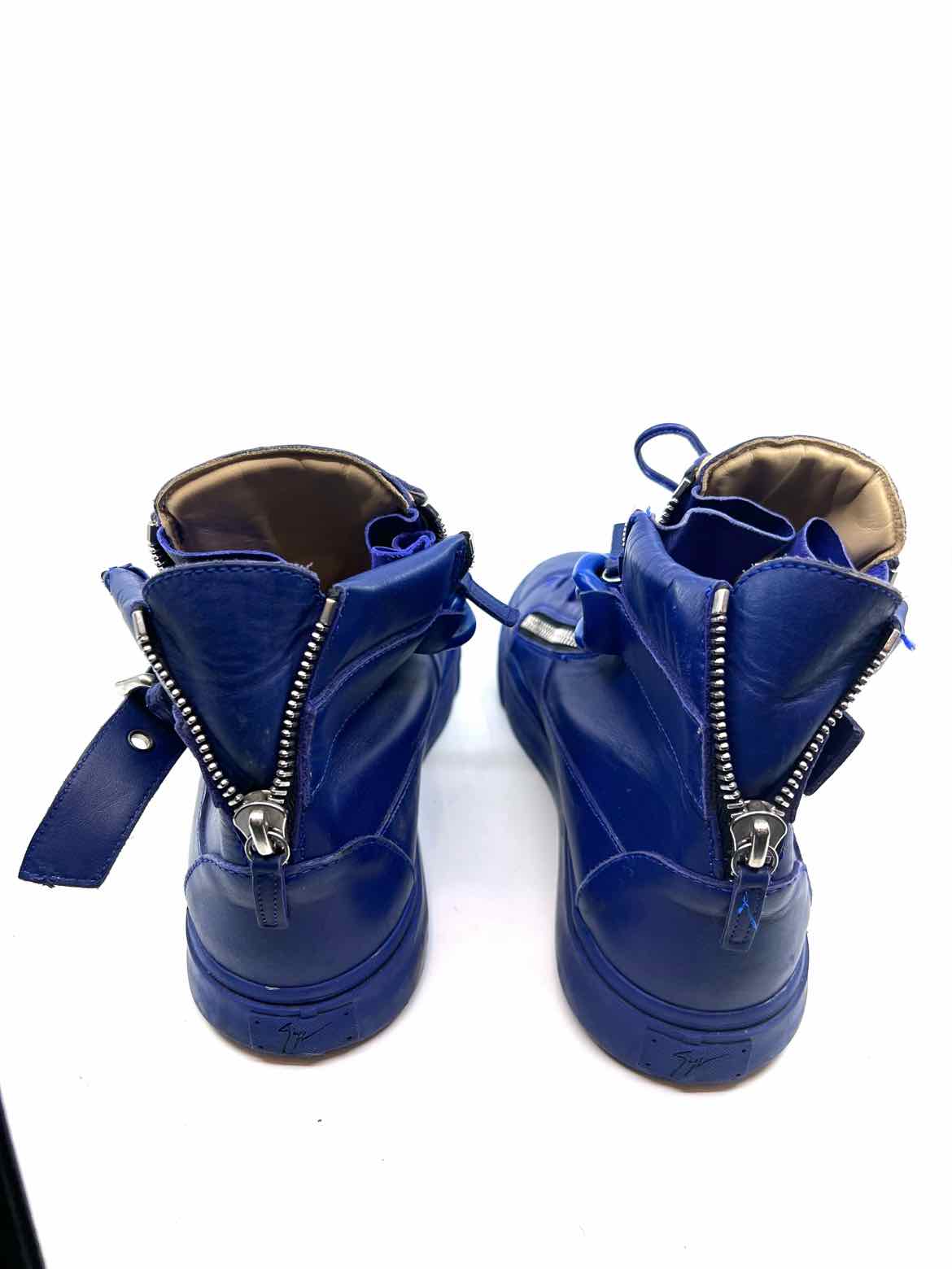 GIUSEPPE ZANOTTI Blue Leather Chain-Link Accent Sneakers | 12