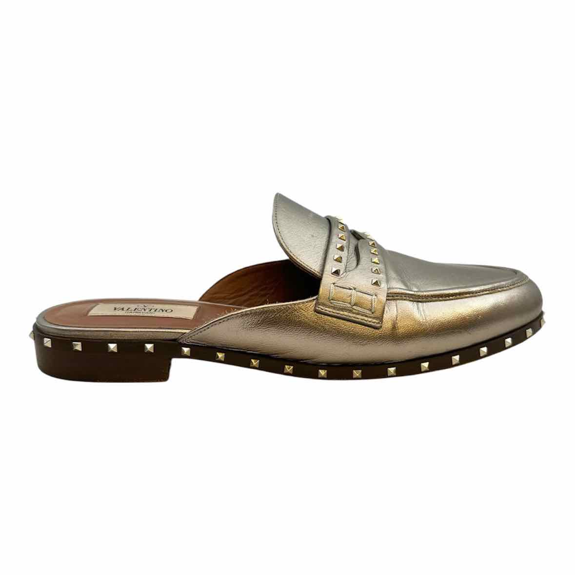 VALENTINO Rockstud Size 8 Gunmetal Leather Solid Mules