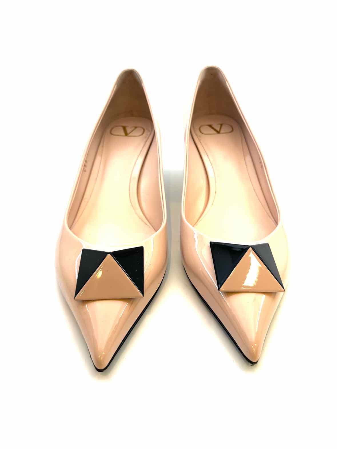 VALENTINO Size 7.5 Pink, Black Patent Leather Solid Pumps