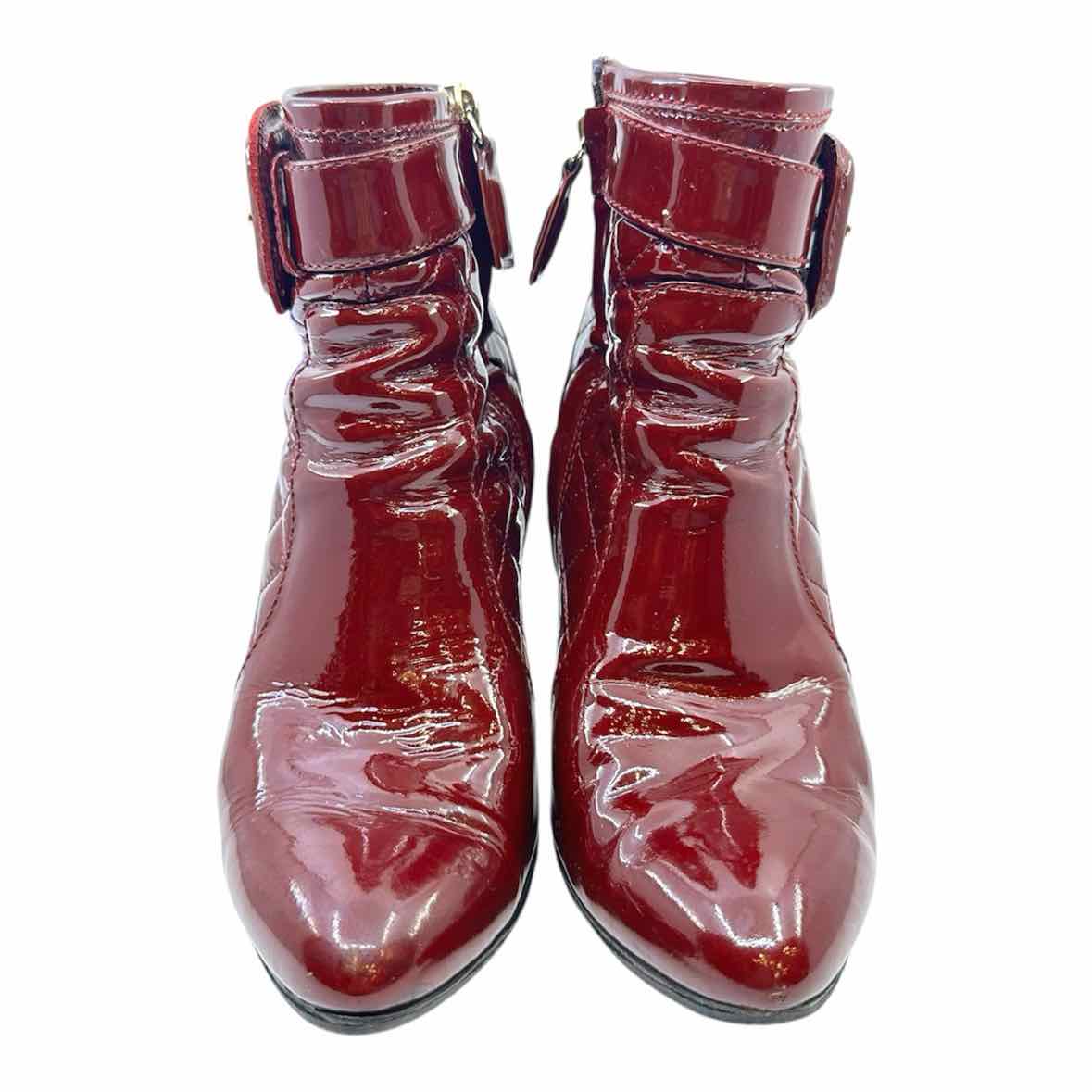 BURBERRY Size 7 Maroon Patent Leather Quilted Ankle Boot