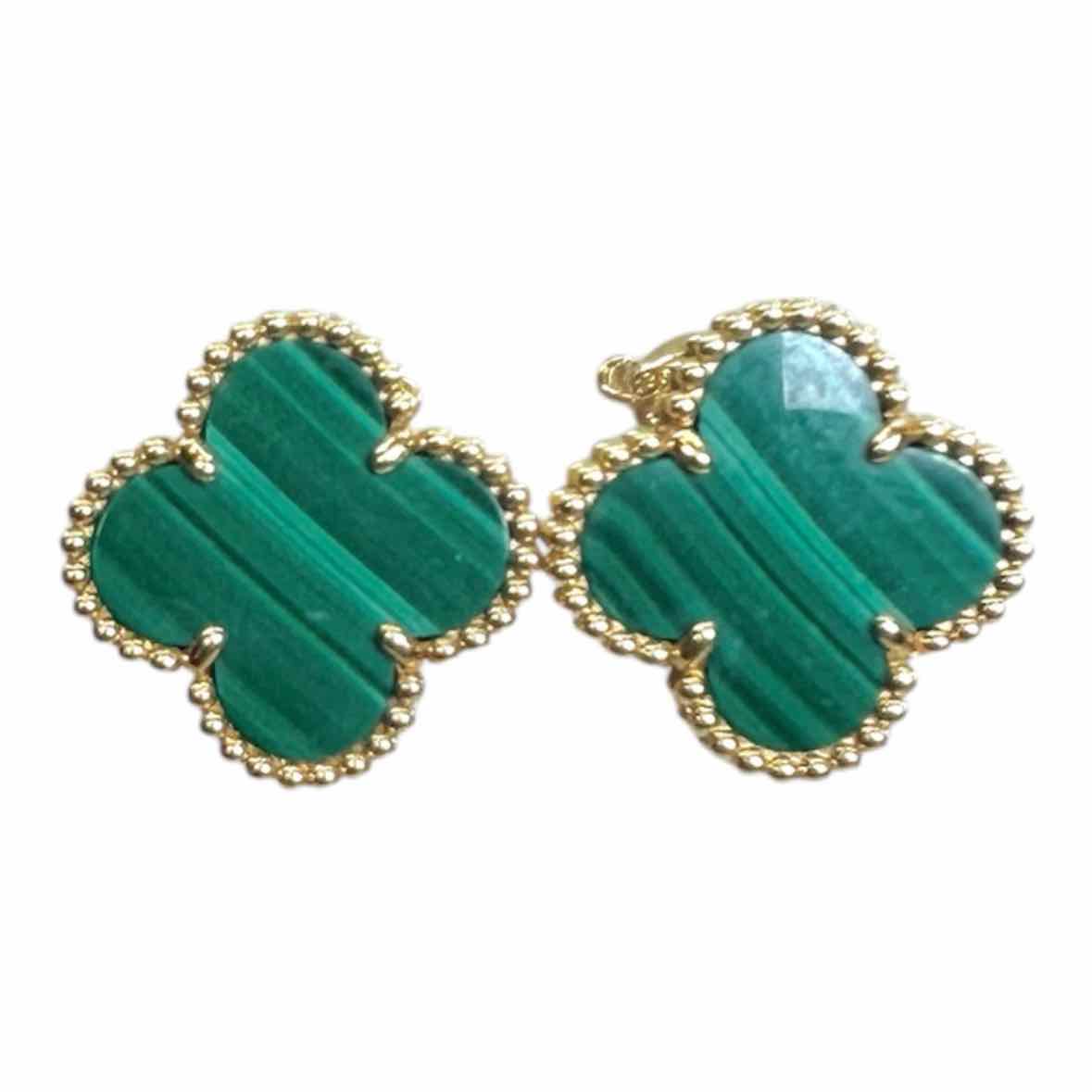 VAN CLEEF & ARPELS Green Pierced Earrings