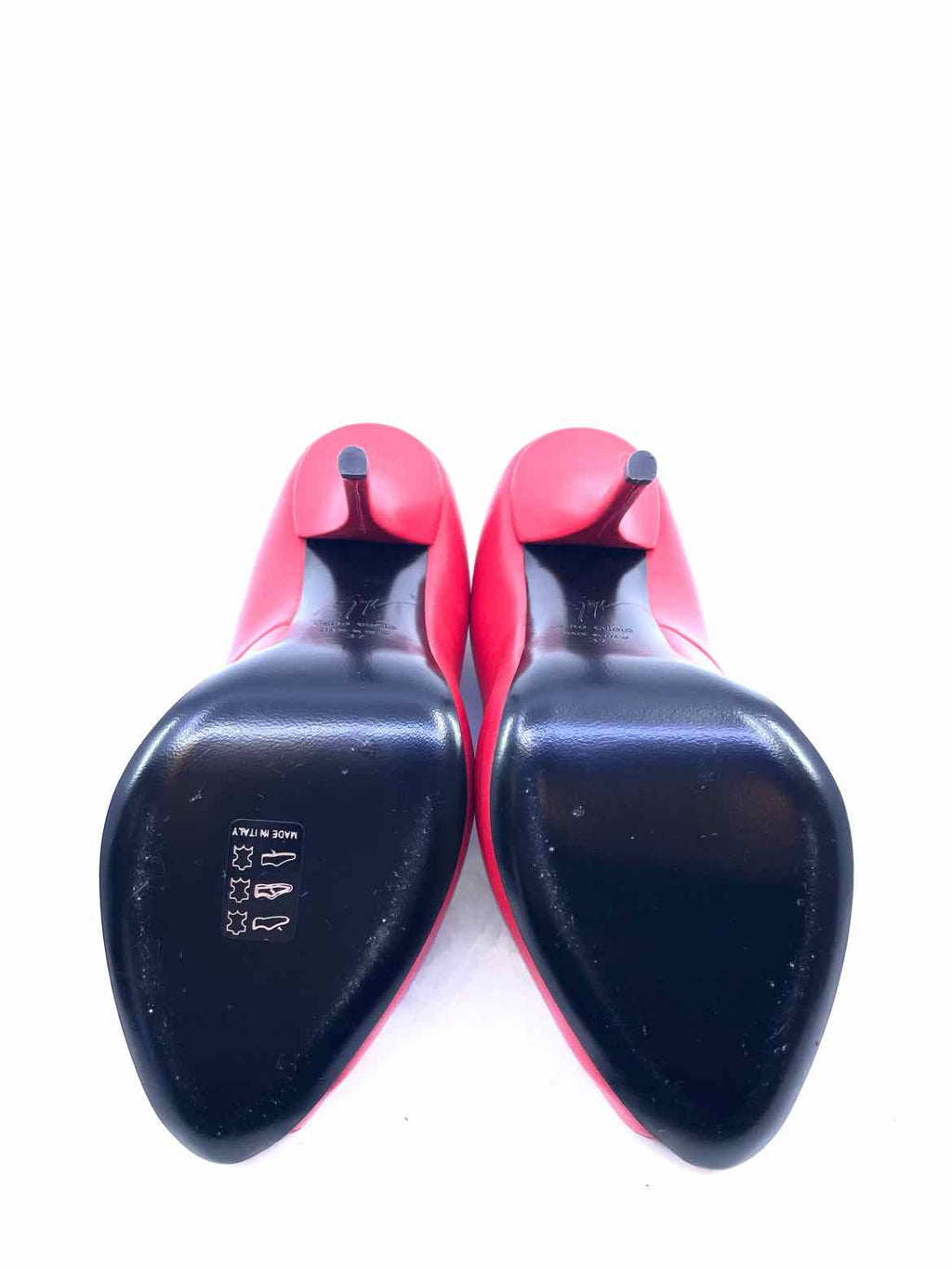 GIUSEPPE ZANOTTI Size 7 Red Leather Solid Pumps