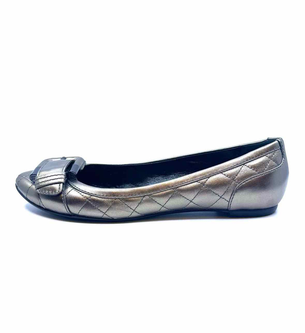 BURBERRY Size 8 Gunmetal Flats