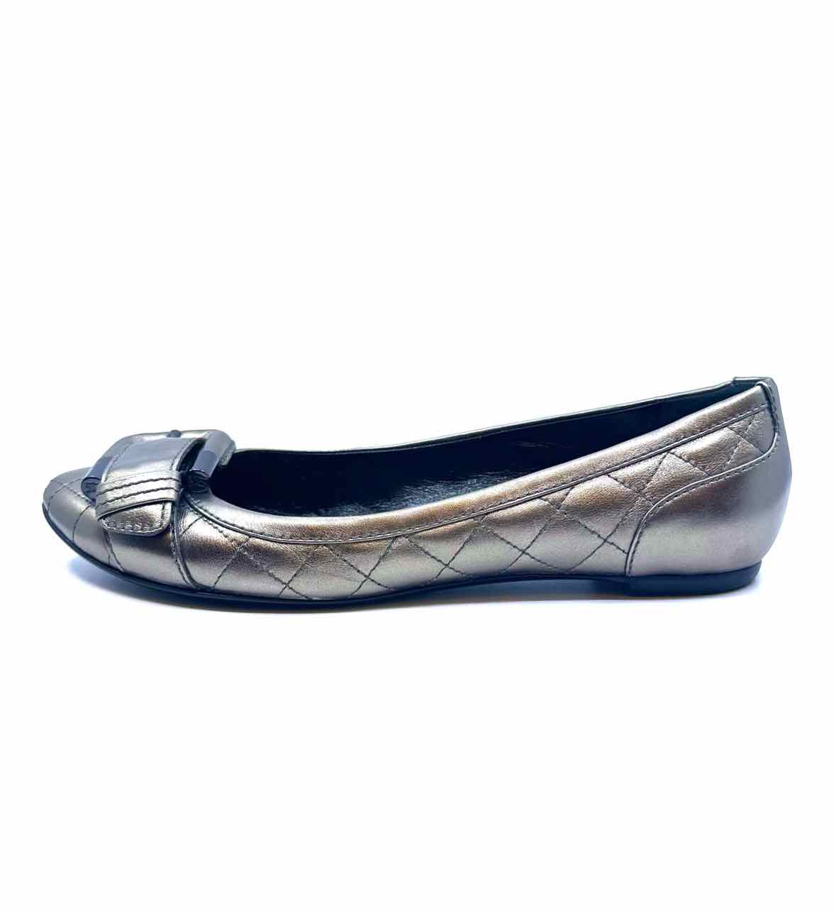 BURBERRY Size 8 Gunmetal Flats