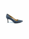 MANOLO BLAHNIK Size 5 Grey Suede Solid Pumps
