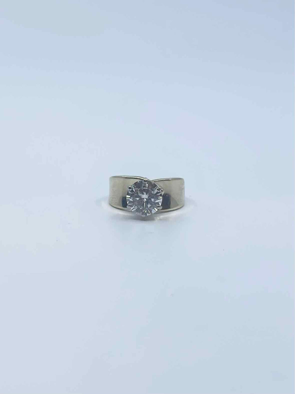 14K Gold Moisanite Ring