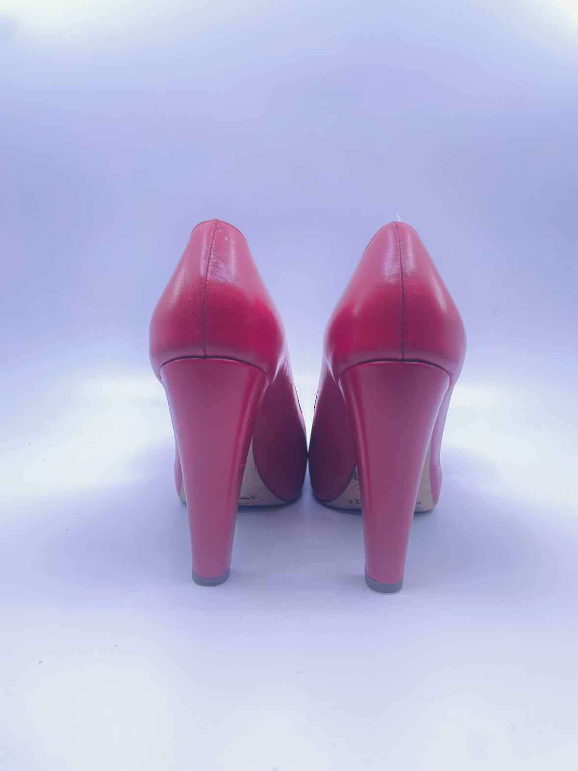 LOEFFLER RANDALL Size 5 Red Pumps