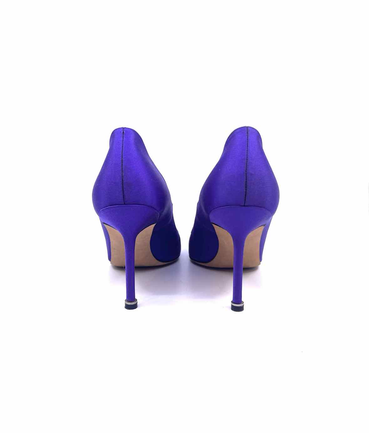 MANOLO BLAHNIK Size 10 Purple Satin Pumps