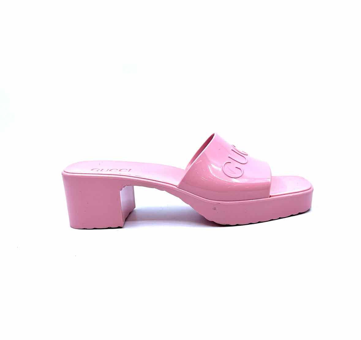 GUCCI Size 10 Pink Rubber Solid Sandals