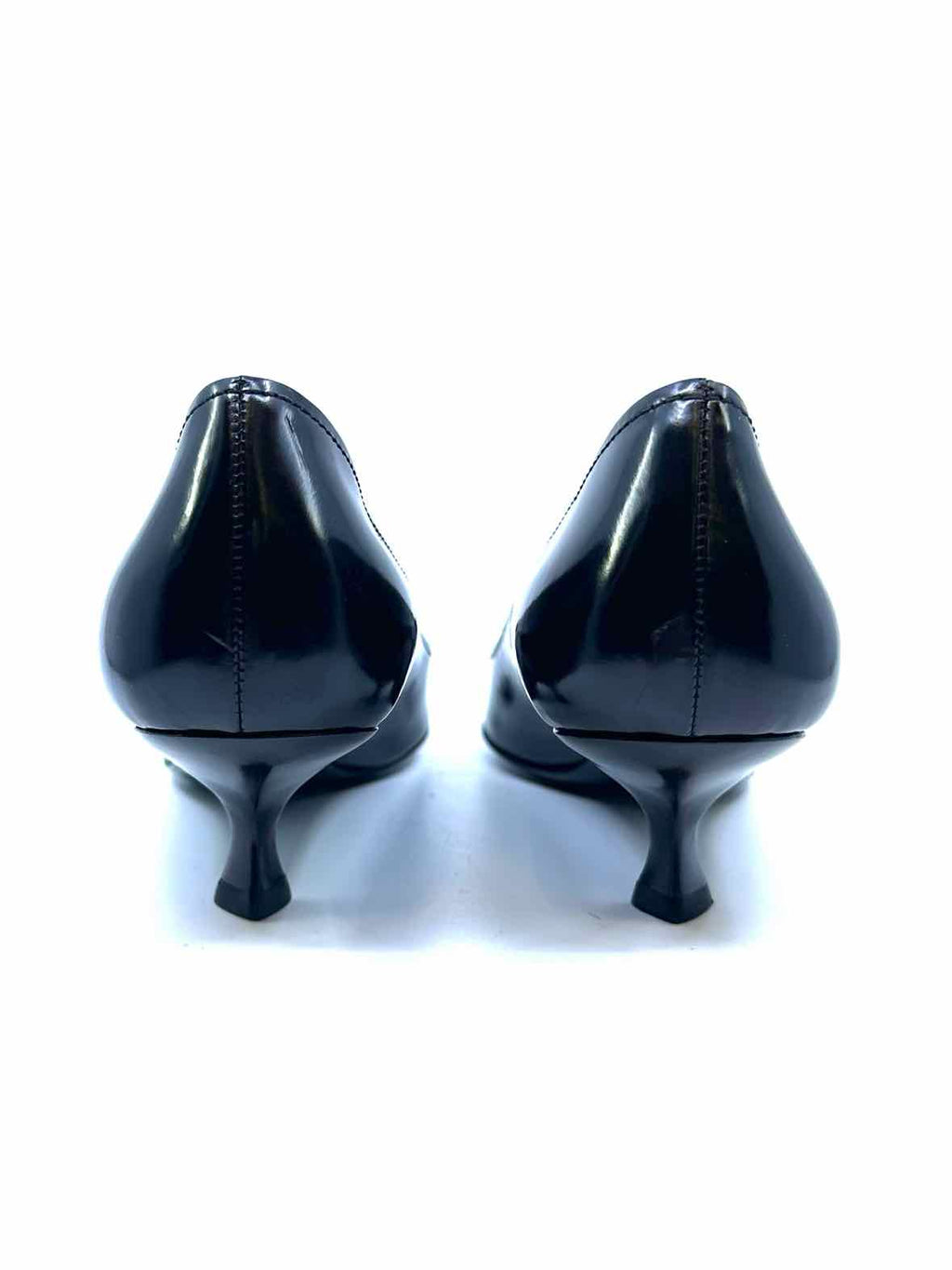 PRADA Size 5 Black Pumps