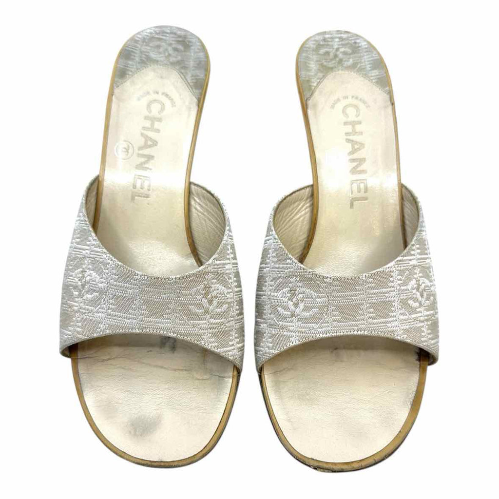 CHANEL Size 6.5 Beige, White Canvas Monogram Sandals