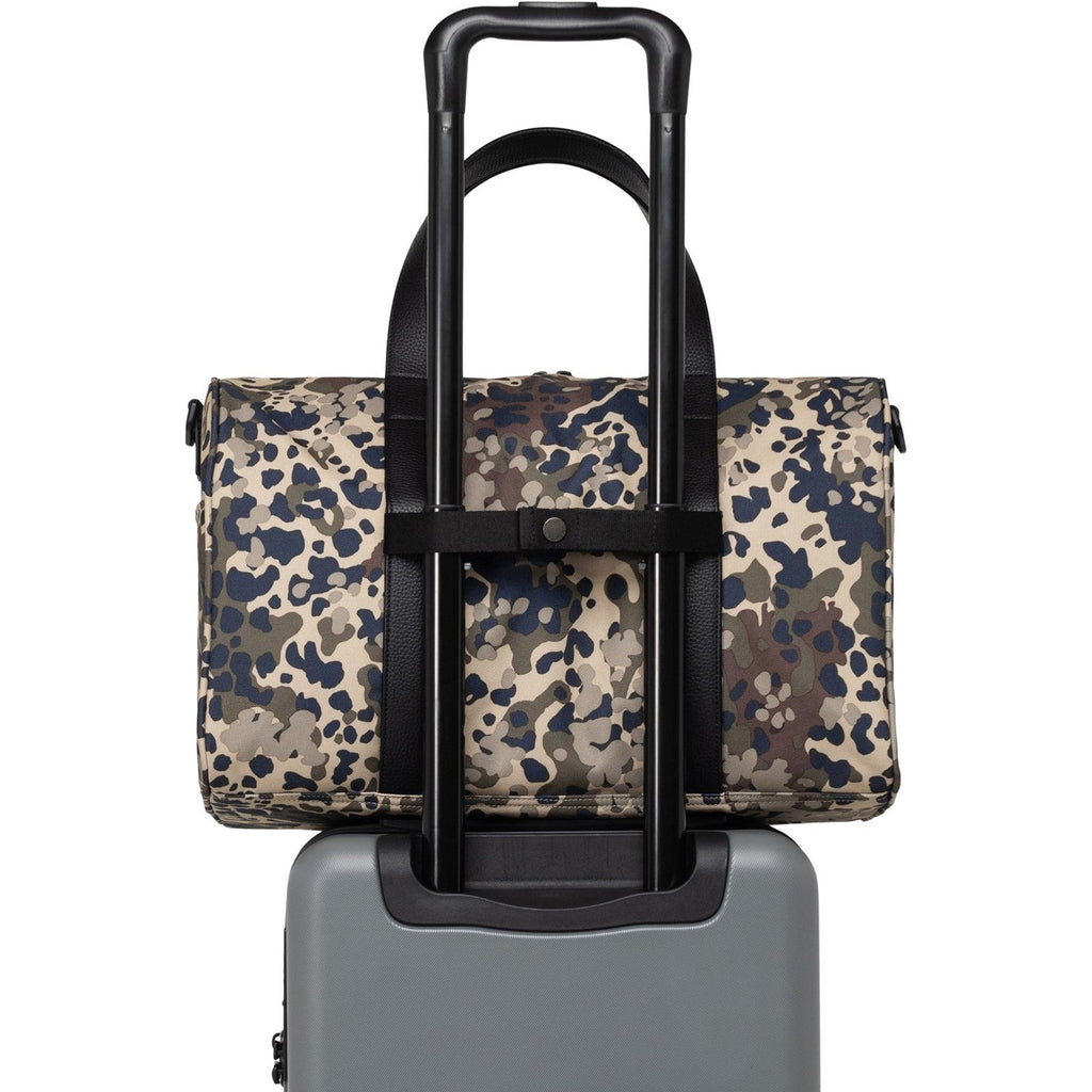 Herschel Novel Duffle Bag | Terrain Camo