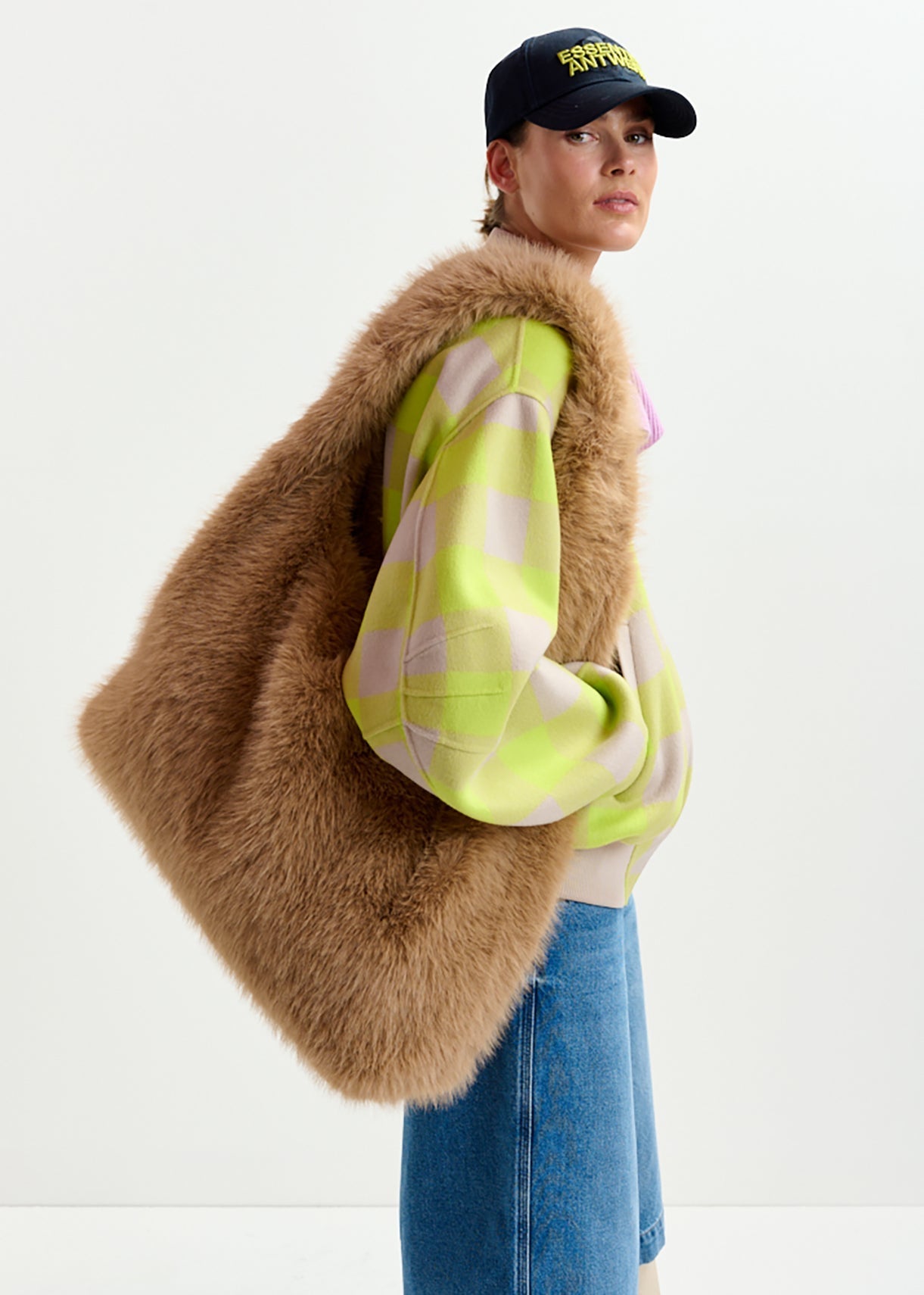 Essentiel Antwerp Ibag faux fur bag