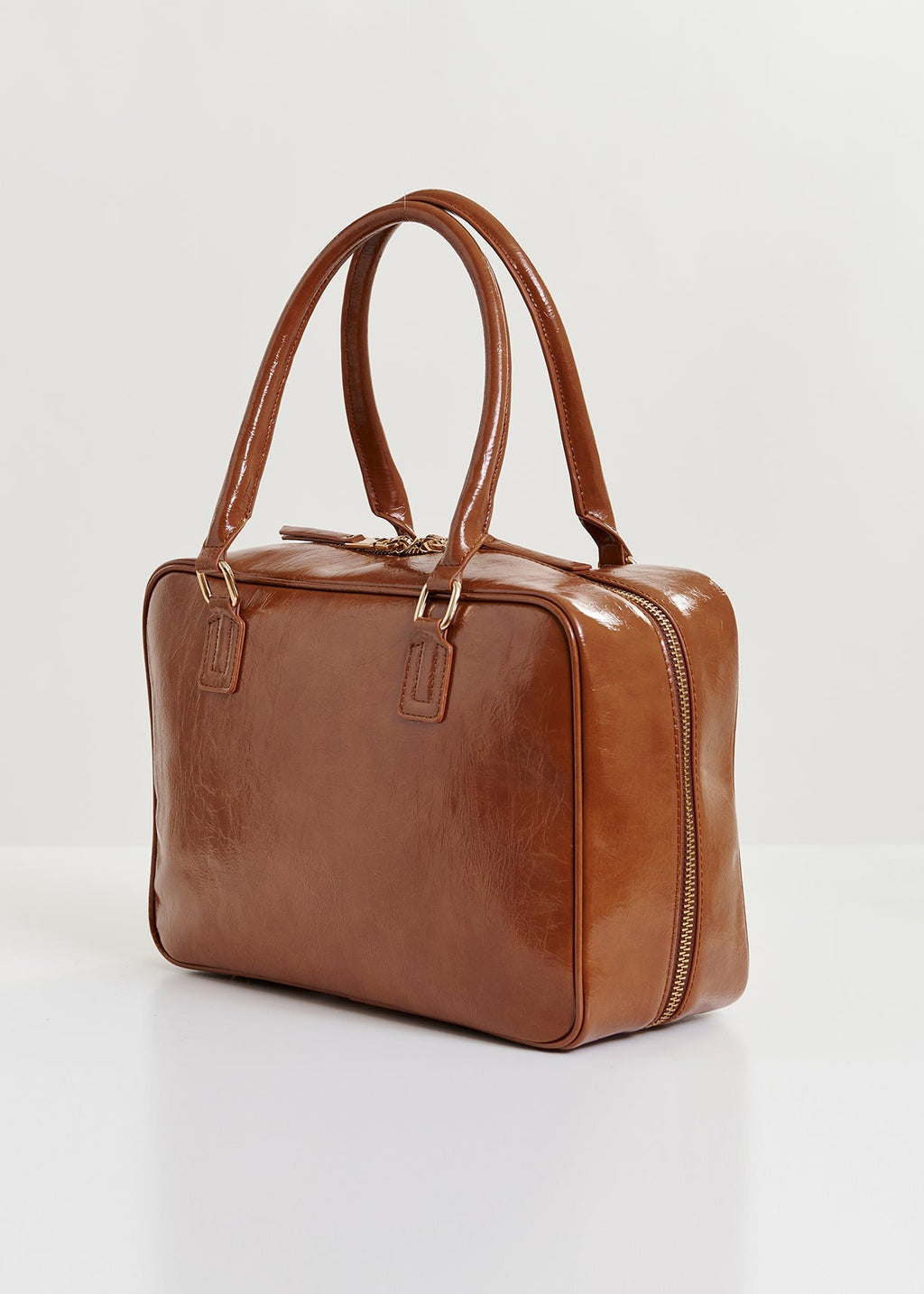 Iremy shiny zipped bag