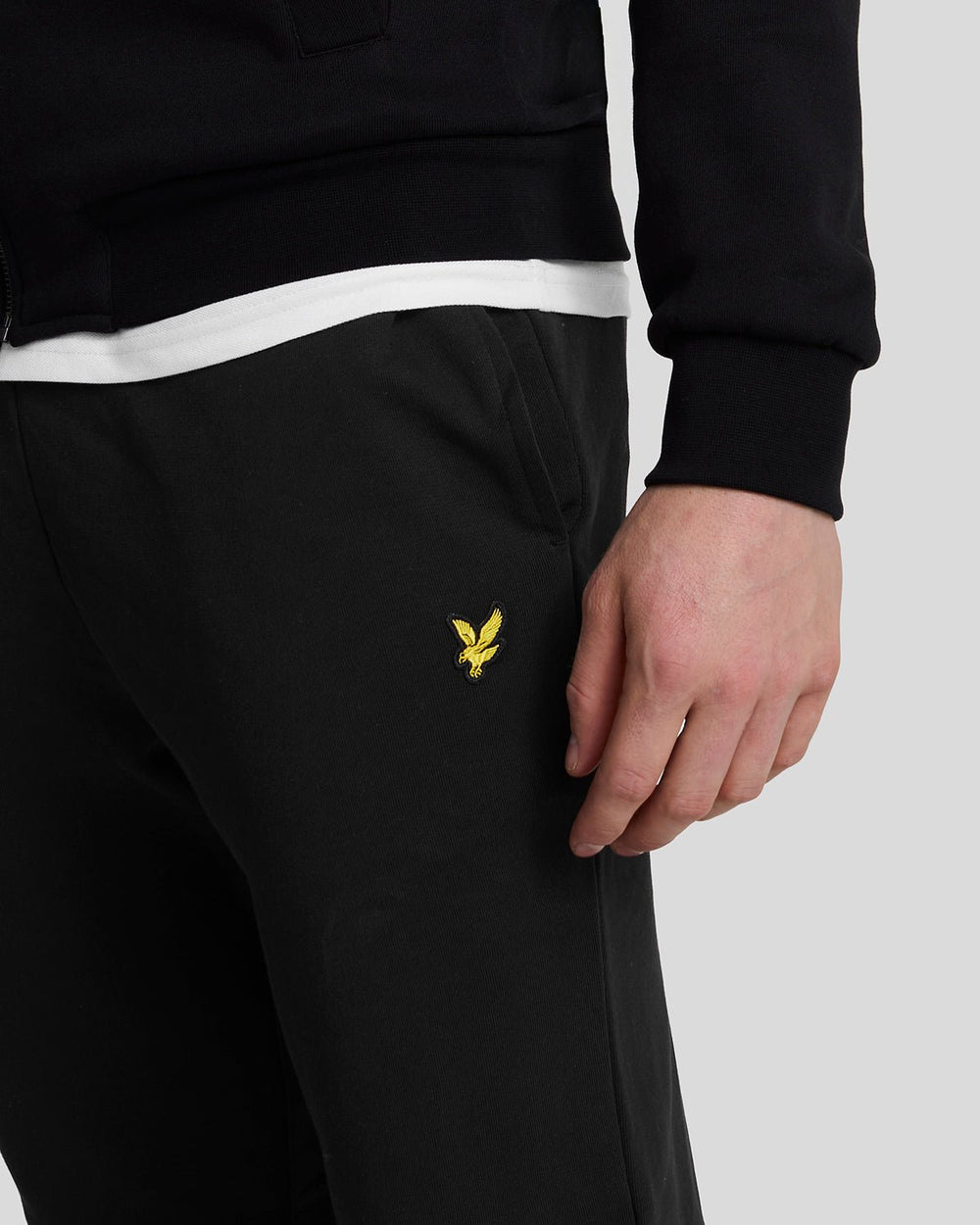 Lyle & Scott Mens Slim Fit Cotton Joggers | Jet Black
